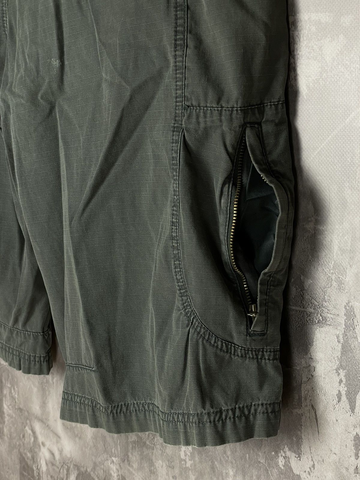 Japanese Brand × Nike × Vintage Nike Cargo vintage shorts Y2K Size US 32 / EU 48 - 11 Thumbnail