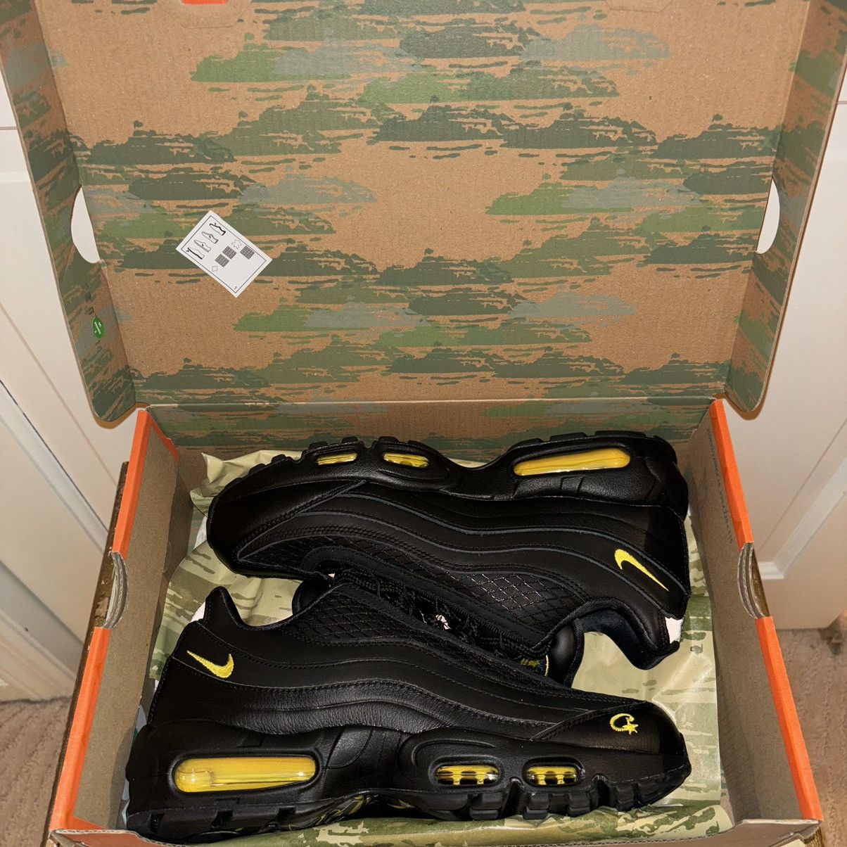 Corteiz × Nike Nike x Corteiz Air Max 95 Honey Black Mens 9 US Sneaker Size US 9 / EU 42 - 6 Thumbnail