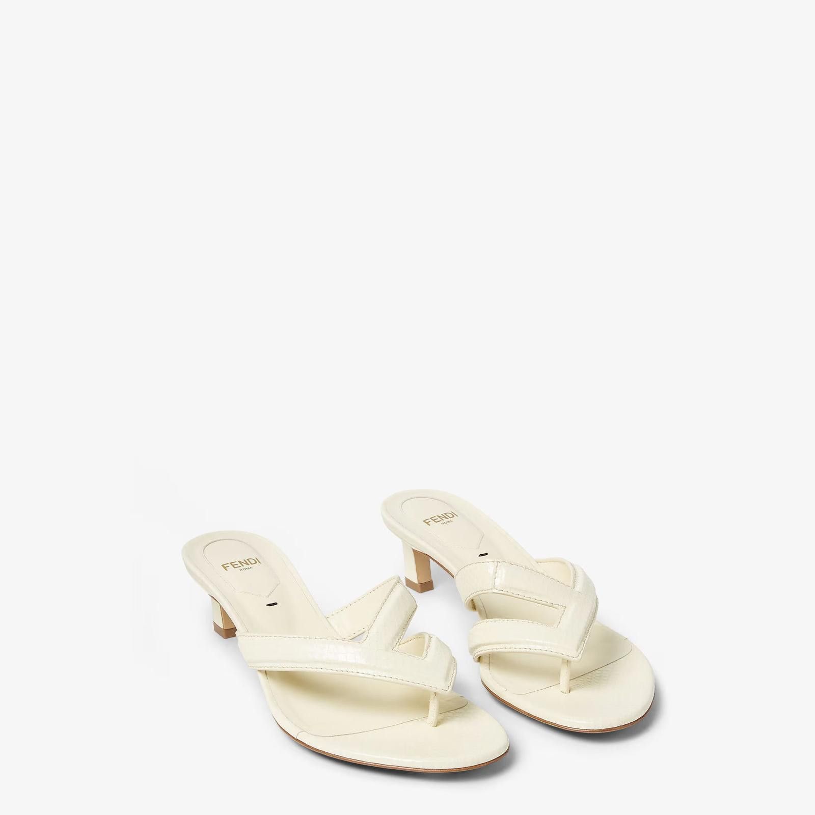 Fendi Fendi Fling Thong Sandals Size US 7.5 / IT 37.5 - 3 Thumbnail