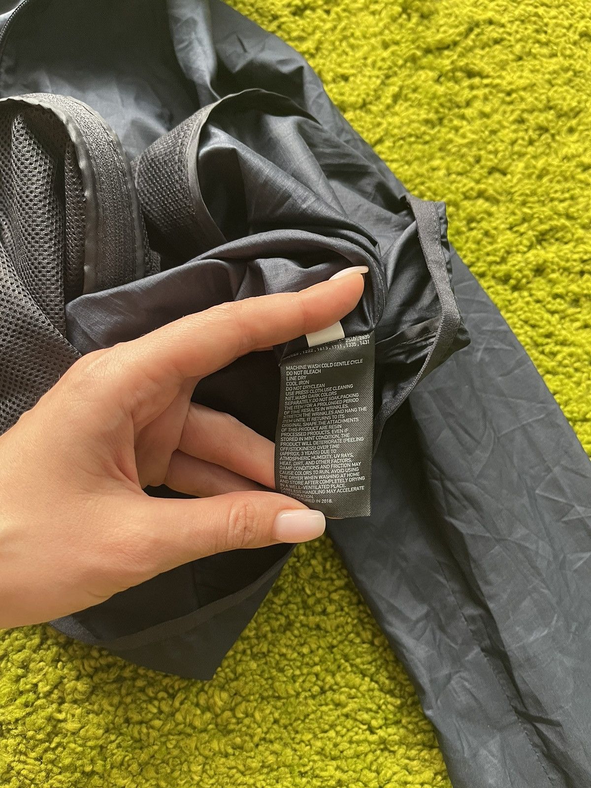 Japanese Brand × Uniqlo Uniqlo minimalist packable light jacket Size US S / EU 44-46 / 1 - 5 Thumbnail