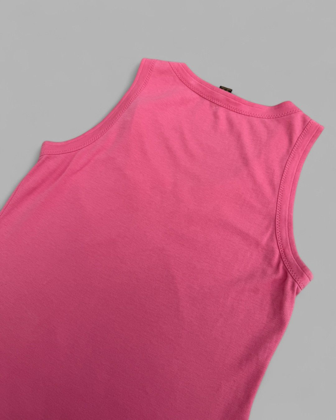 Louis Vuitton 2000's Louis Vuitton LV Padlock Chains Tank Top T Shirt Size L / US 10 / IT 46 - 9 Thumbnail