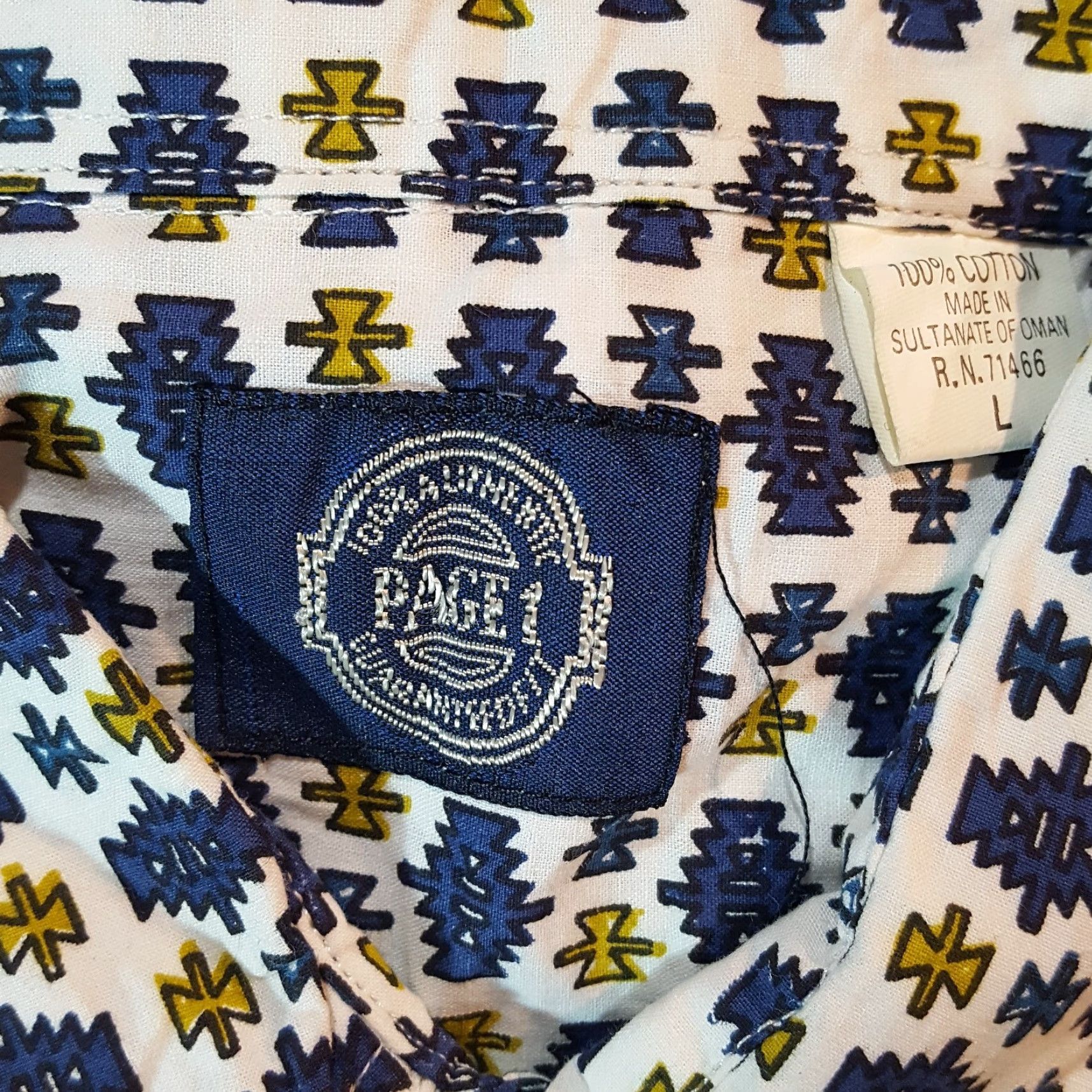 Vintage VINTAGE Geometric Art Short Sleeve Shirt Large Button-Up Collar 90s Mens Size US L / EU 52-54 / 3 - 7 Thumbnail