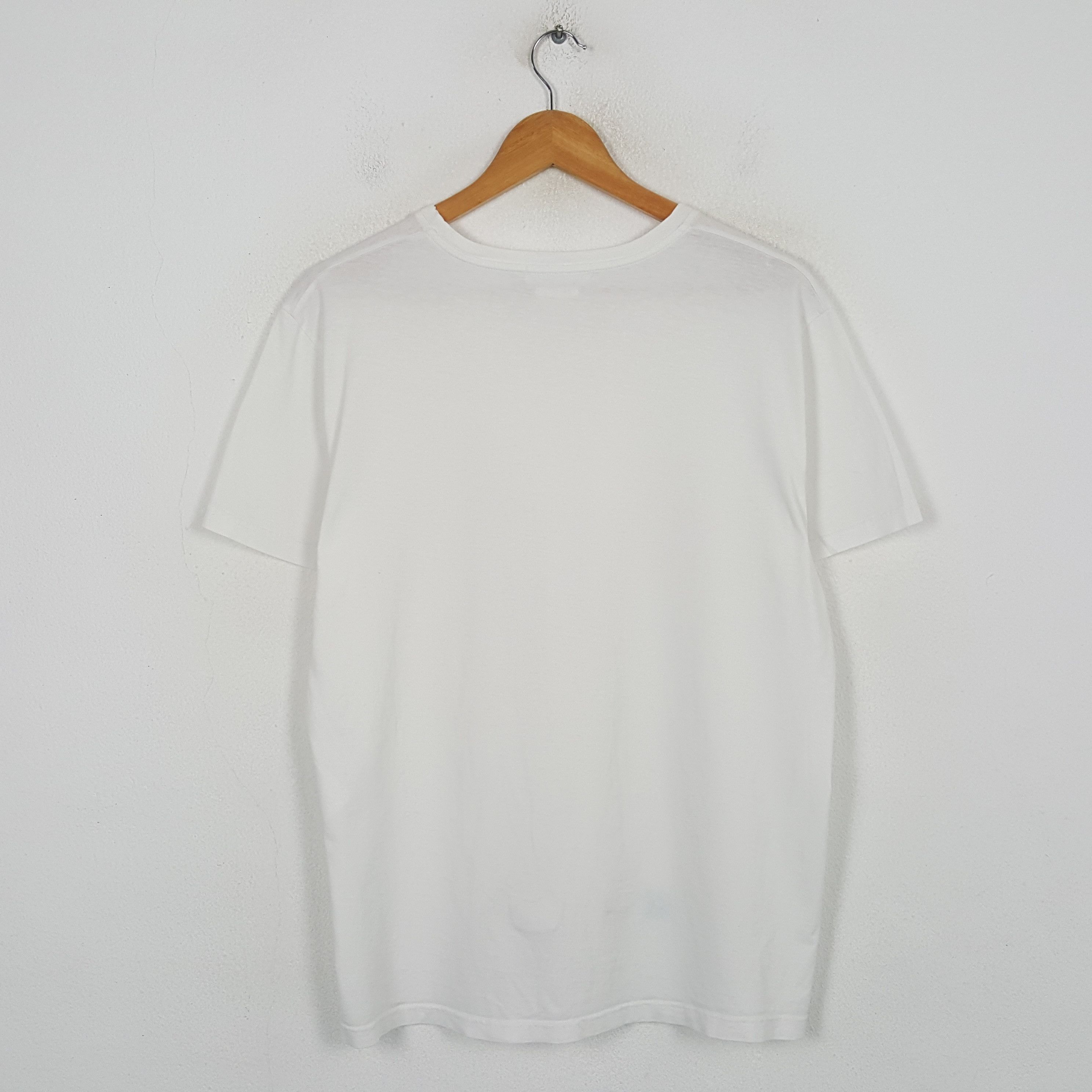 Alexander McQueen Vintage Alexander Mcqueen Fashion Designer T-shirt C299N22 Size M / US 6-8 / IT 42-44 - 3 Thumbnail