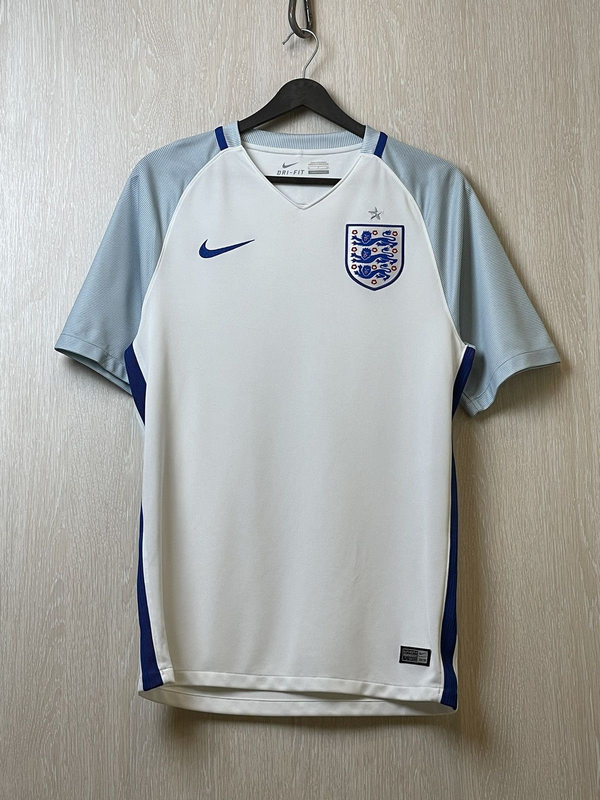 Nike × Vintage England Nike soccer jersey S 2014 white Size US S / EU 44-46 / 1 - 1 Thumbnail