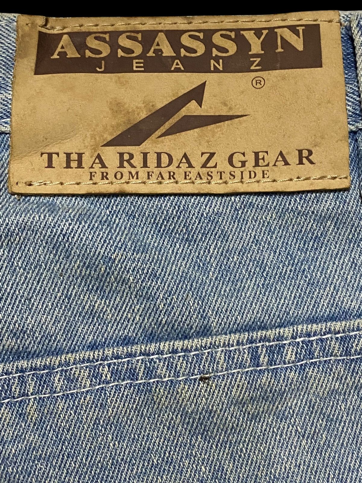 Bob Marley Baggy Vintage Hemp Blue Denim Shorts With Unique Stains Find Size US 31 - 13 Thumbnail