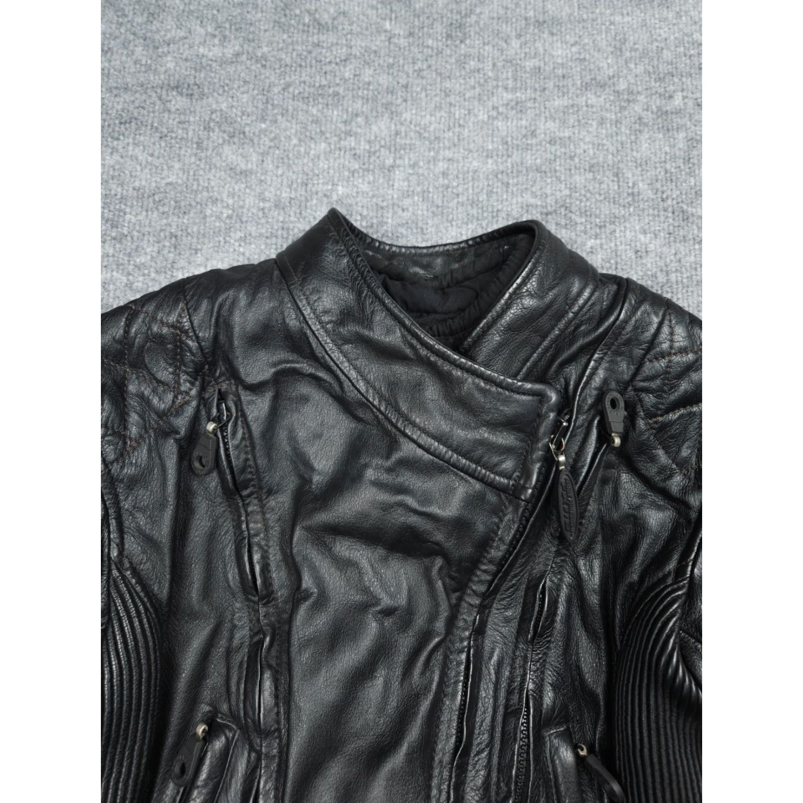 Harley Davidson Harley-Davidson FXRG Leather Jacket Women's Small Black Padded Motorcycle Zipped Pockets FXRG Size S / US 4 / IT 40 - 5 Thumbnail