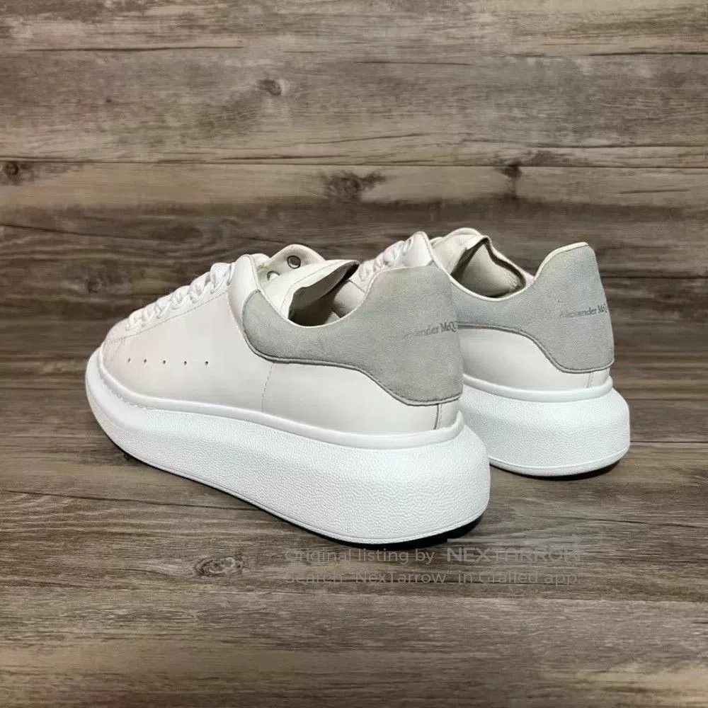 Alexander McQueen Alexander McQueen Gray White Sneakers. Size US 6 / EU 39 - 3 Thumbnail