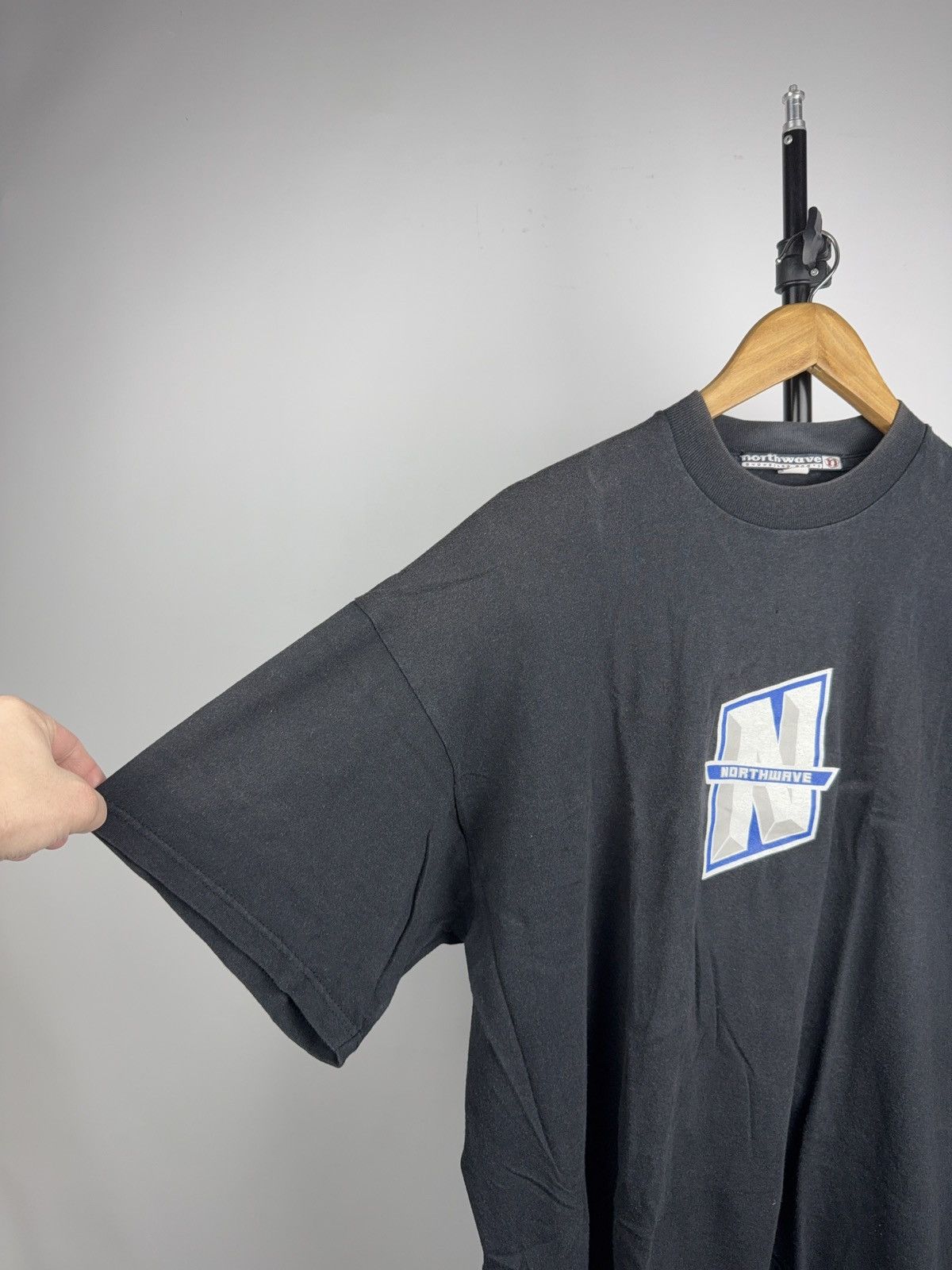Vintage 90s Retro Vintage Northwave Snowboards Logo Rare T-Shirt Y2K Size US L / EU 52-54 / 3 - 6 Thumbnail