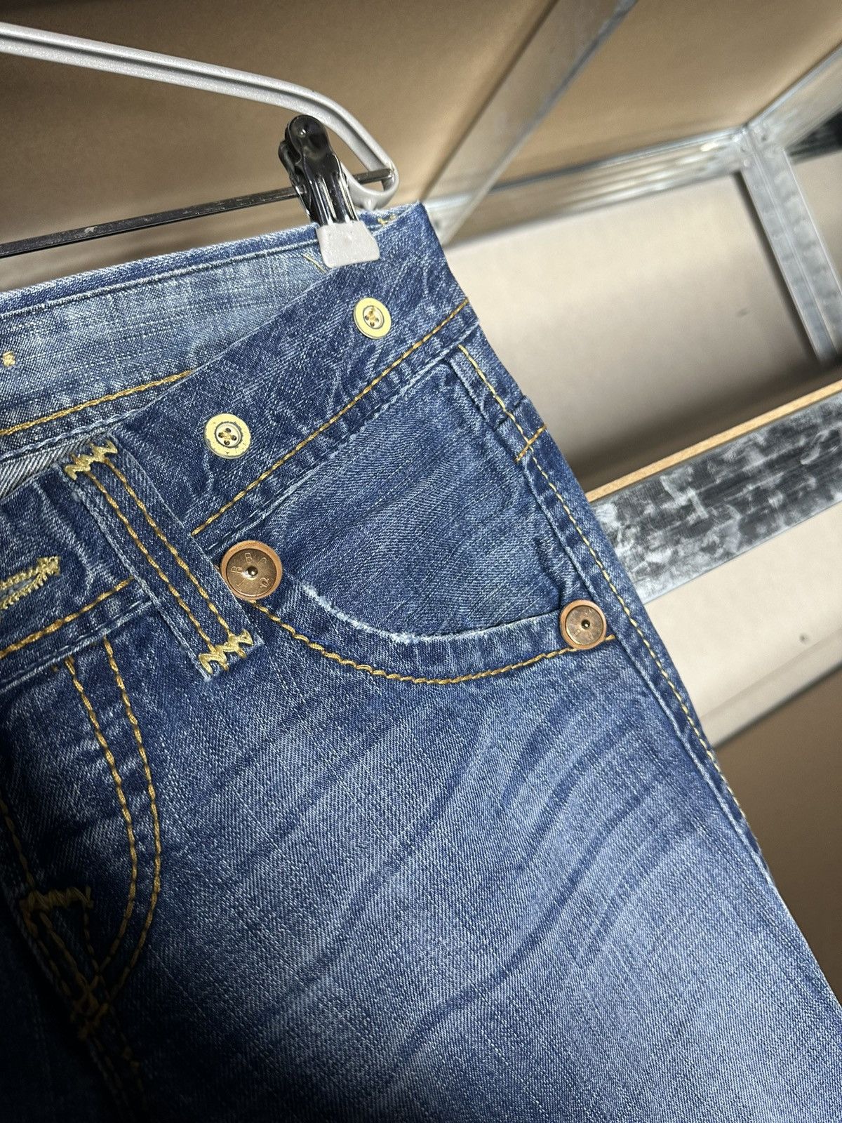 True Religion True Religion Flared Bootcut Blue Denim Jeans Size 28 Size 28" / US 6 / IT 42 - 5 Thumbnail
