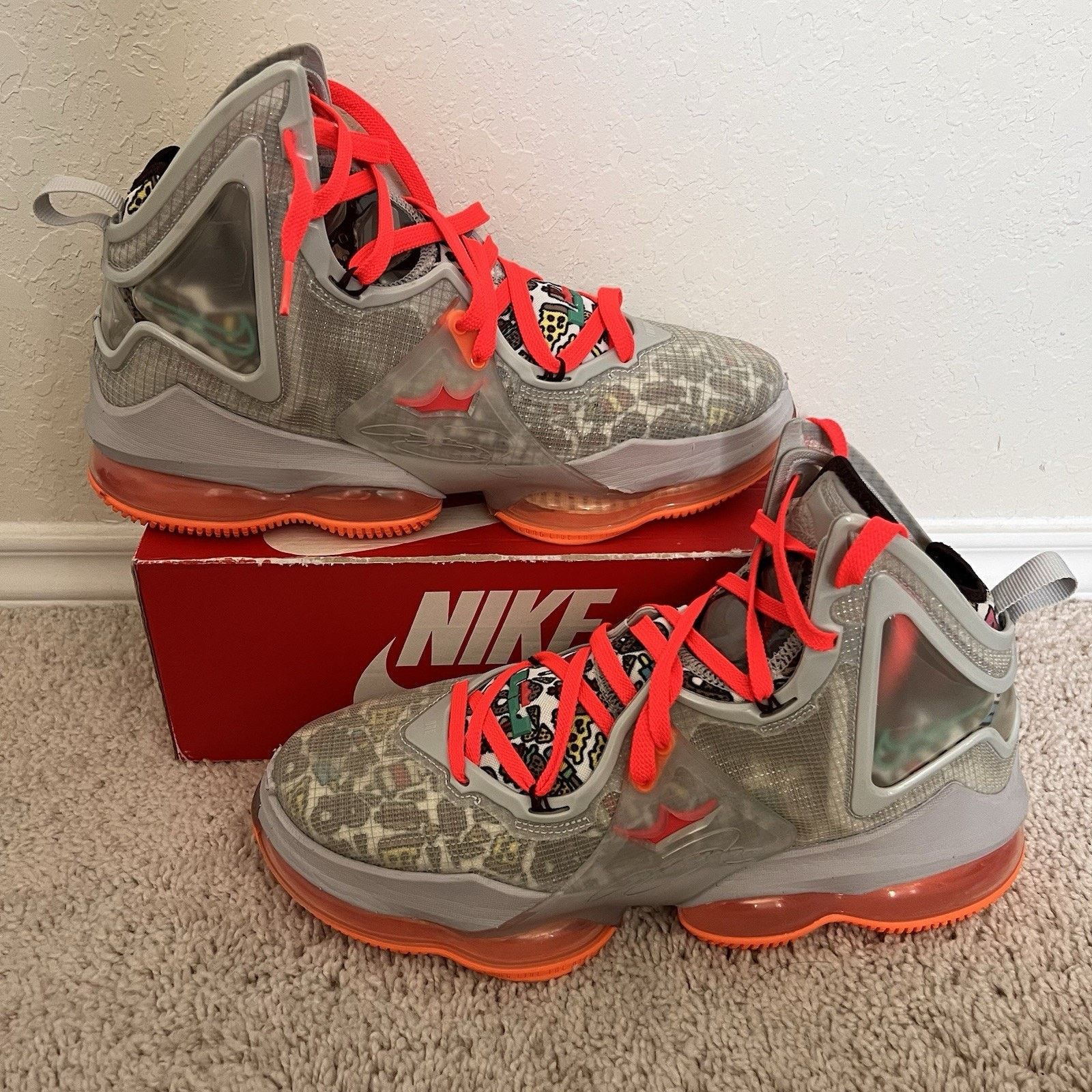 Nike Nike Lebron XIX 19 Fast Food Grey Fog Roma Green Size 12 New Size US 12 / EU 45 - 1 Thumbnail