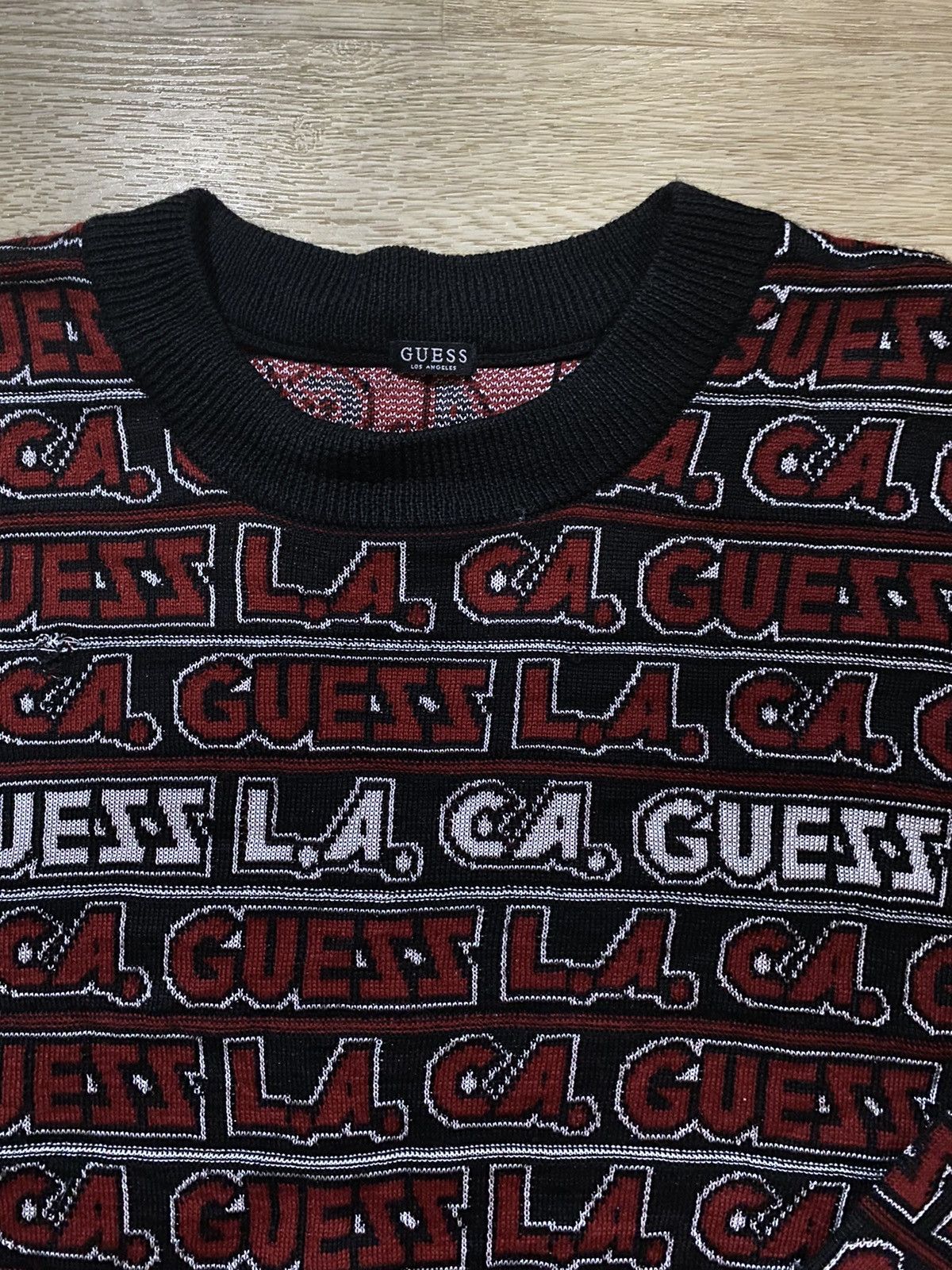 Guess Guess Jeans (black and red) Size XL / US 12-14 / IT 48-50 - 2 Thumbnail