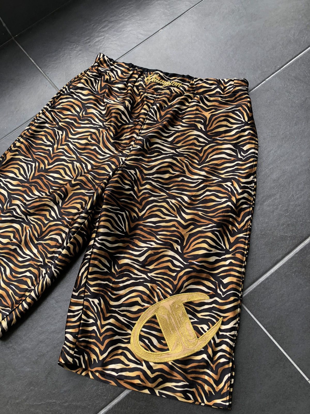 Champion CHAMPION SHORTS Size US 35 - 4 Thumbnail