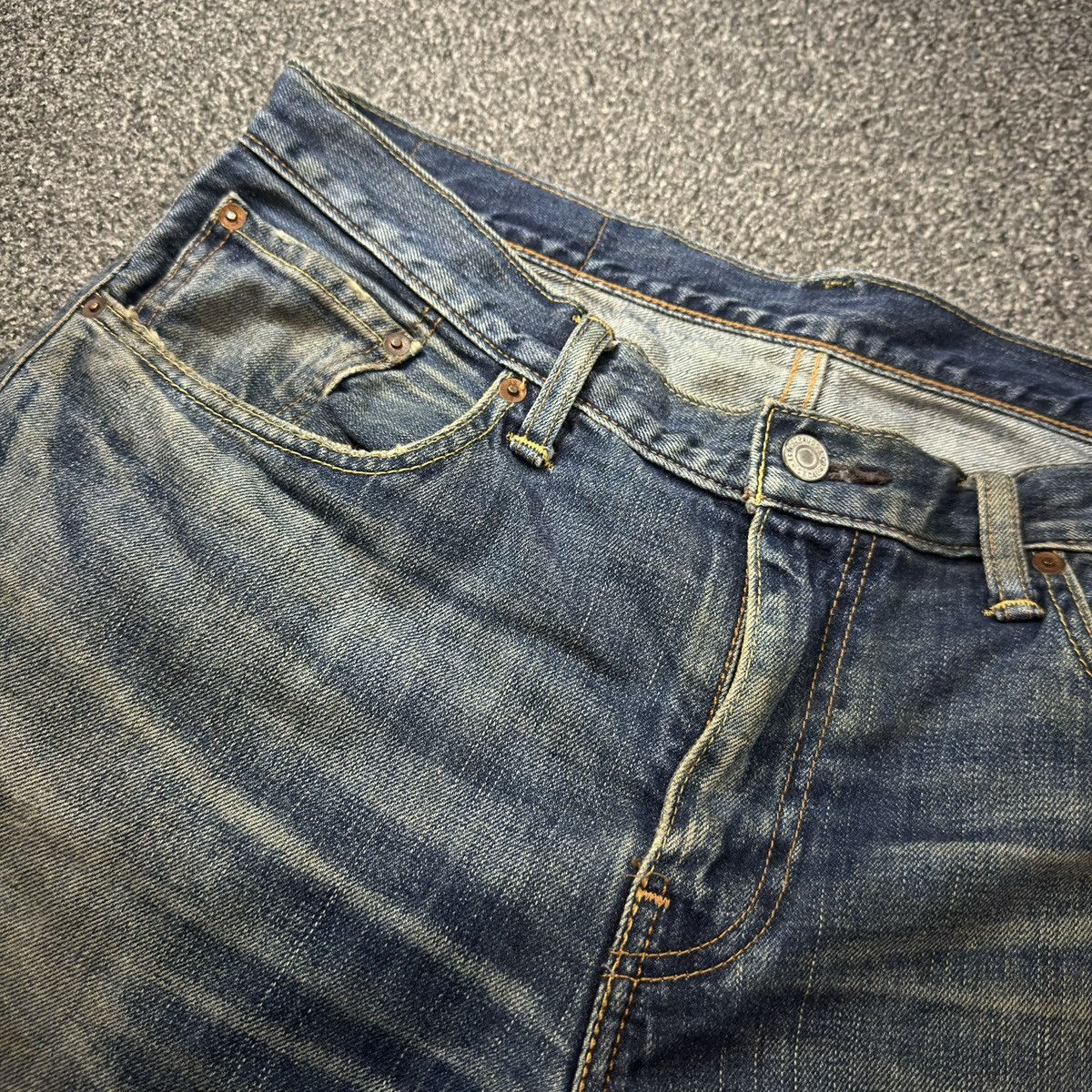 Engineered Garments × Levi's Vintage y2k Levis 502 Thrashed Distressed Dirty Washed Denim Size US 34 / EU 50 - 12 Thumbnail