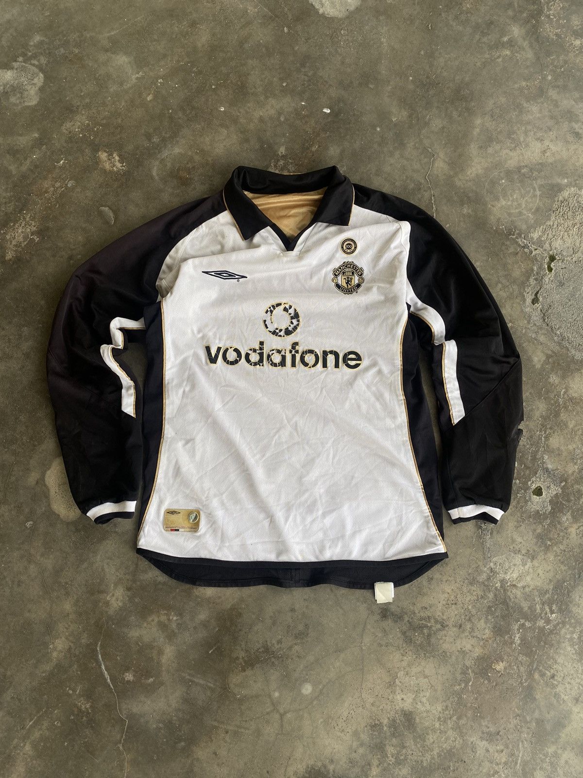 Umbro Rare Vintage 90’s Reverseable Manchester United Jersey Size US M / EU 48-50 / 2 - 1 Thumbnail