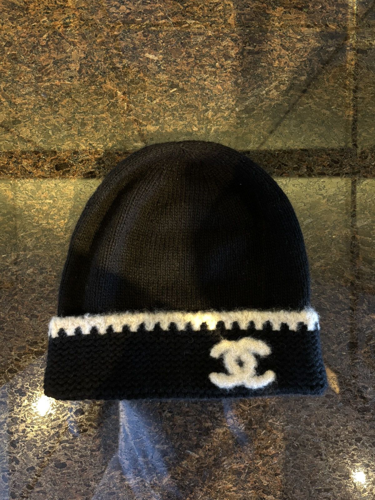 Chanel Chanel Cashmere Knit Beanie Size ONE SIZE - 1 Thumbnail