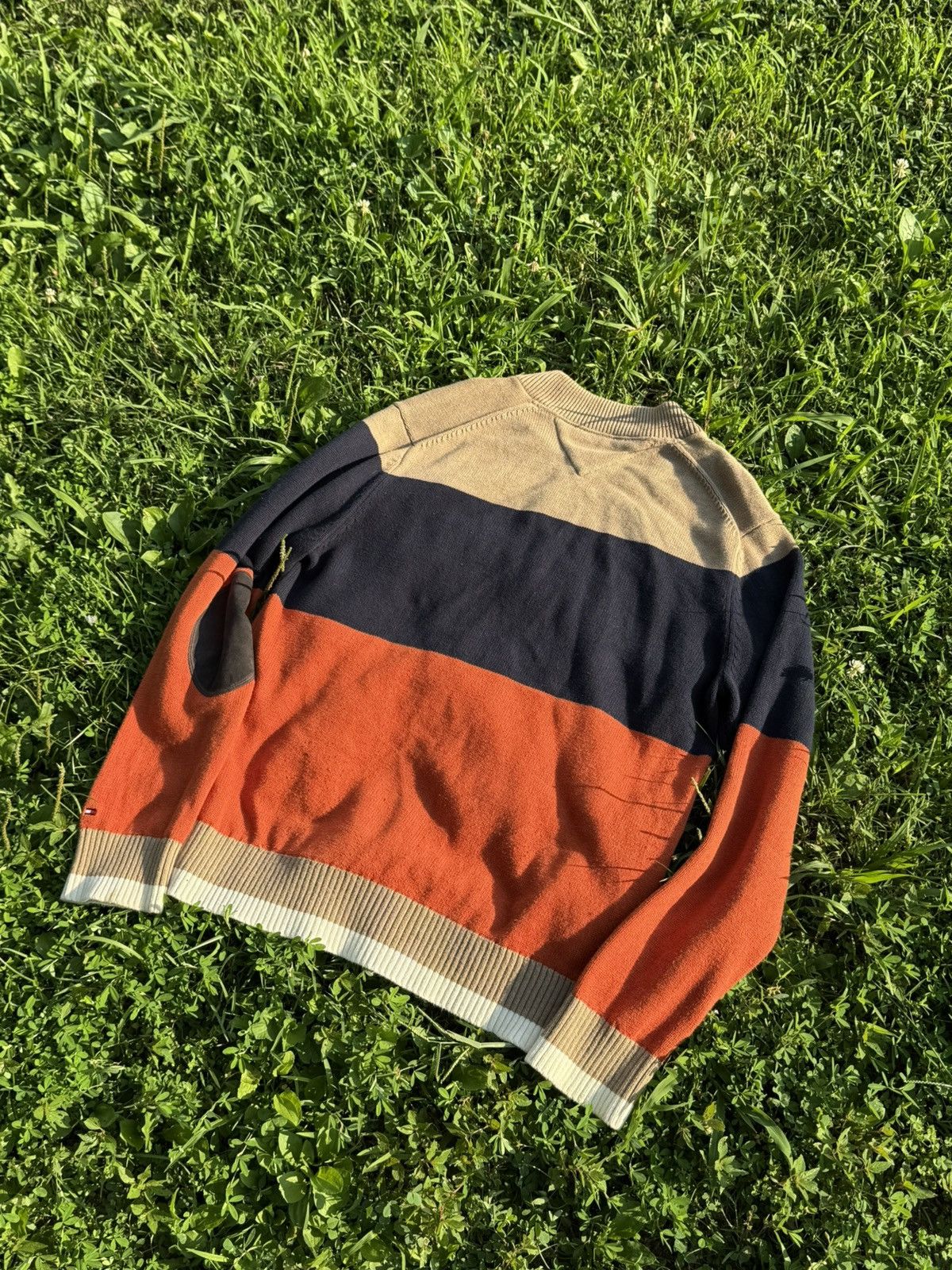 Tommy Hilfiger × Vintage Vintage Tommy Hilfiger Sweater Size US L / EU 52-54 / 3 - 4 Thumbnail