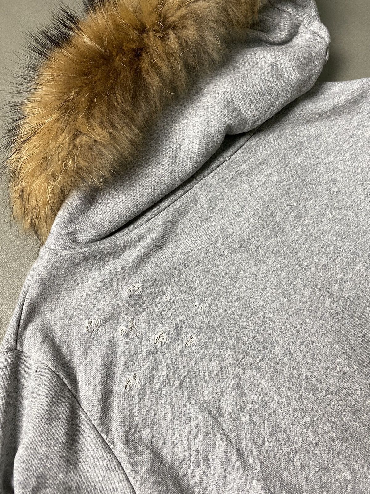 If Six Was Nine × Japanese Brand × Le Grande Bleu (L.G.B.) Undefined Destroyed Grunge Fur Hoodie Size US L / EU 52-54 / 3 - 10 Thumbnail