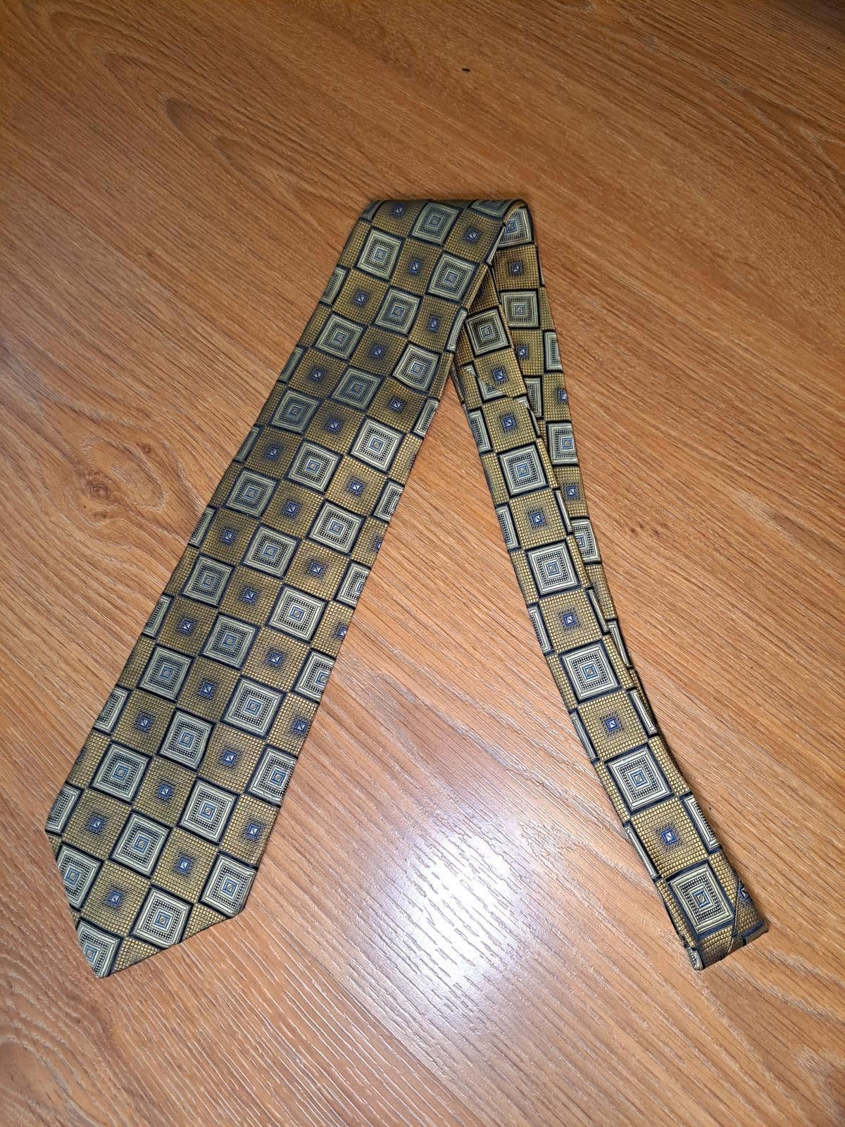 Jos. A. Bank VINTAGE Jos A Bank Silk Tie Gold Geometric Handmade Wide Size ONE SIZE - 4 Thumbnail