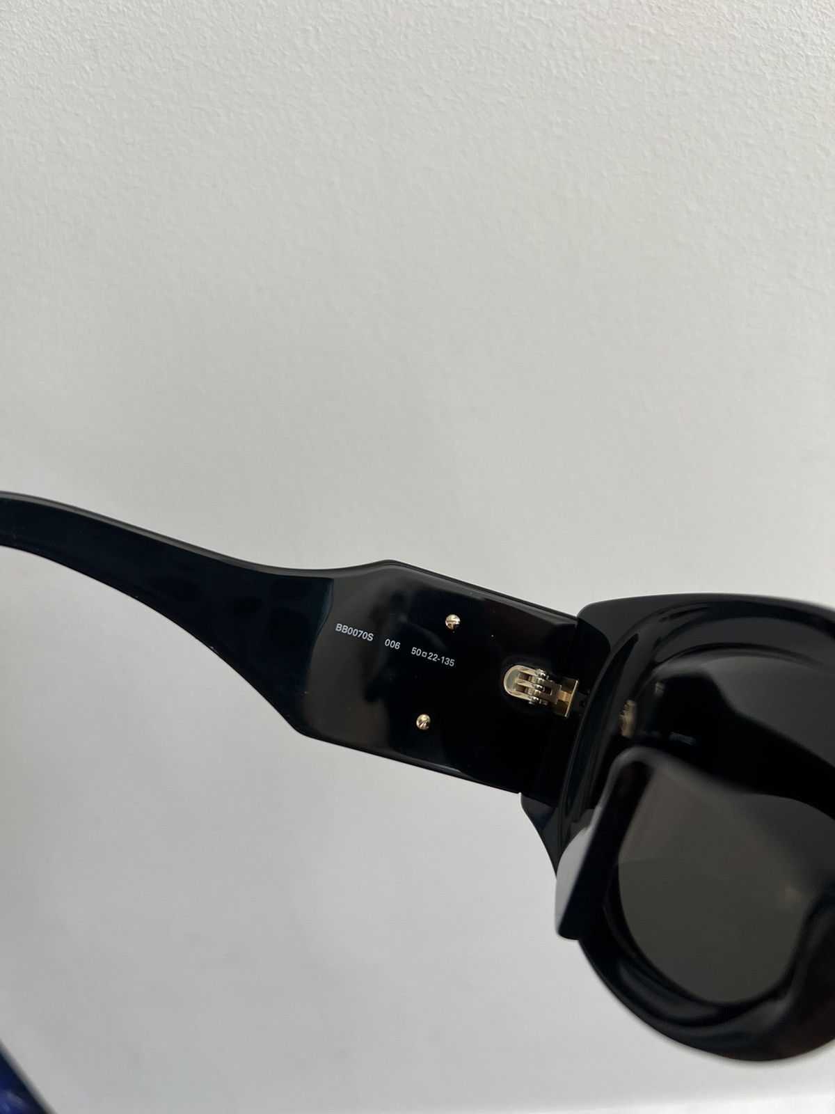 Balenciaga BALENCIAGA PARIS Gold BB Logo Sunglasses Celebrity Worn Size ONE SIZE - 5 Thumbnail