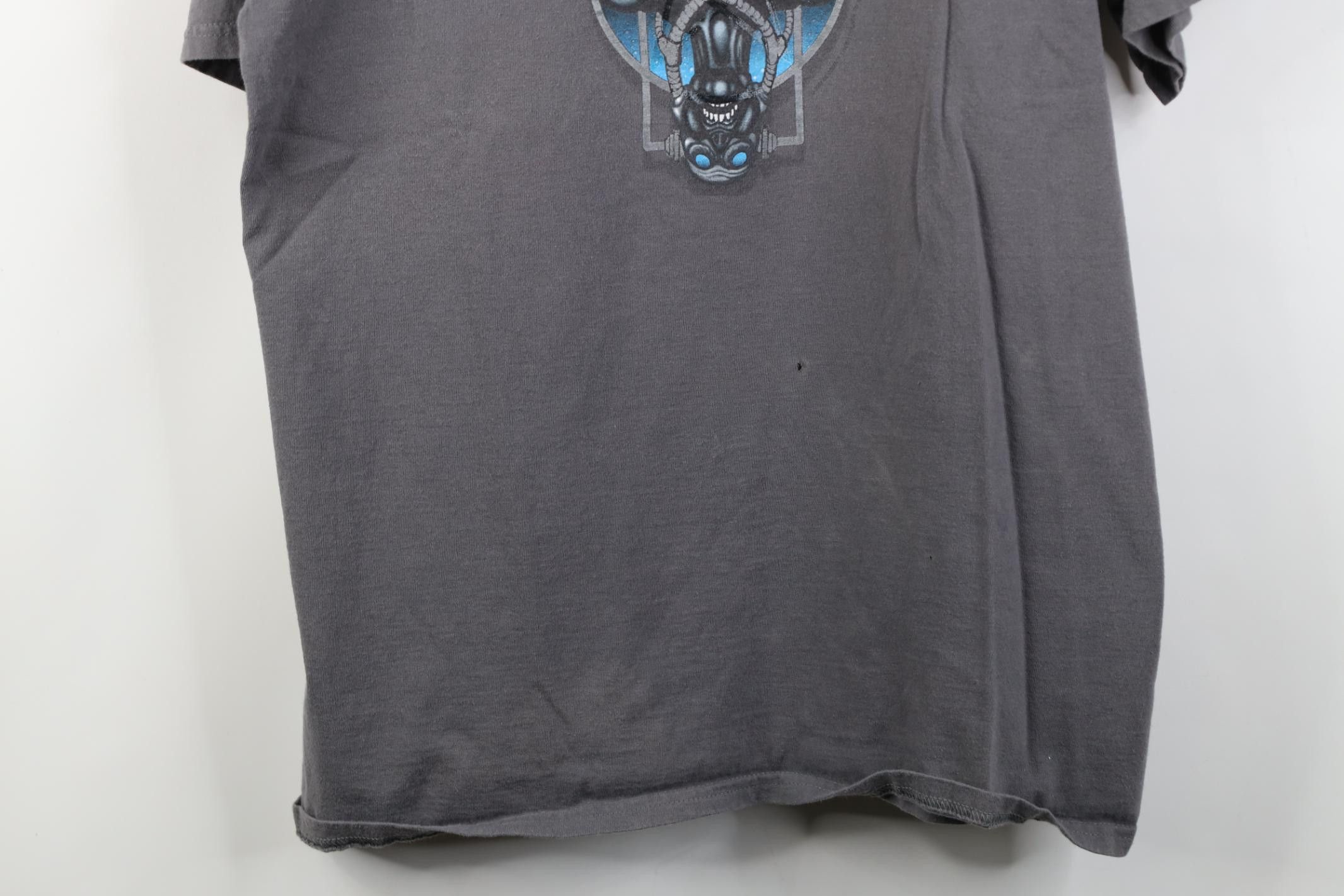 Vintage Vintage Y2K 2001 Summer Tour Godsmack Band T-Shirt Flames Size US XL / EU 56 / 4 - 3 Thumbnail