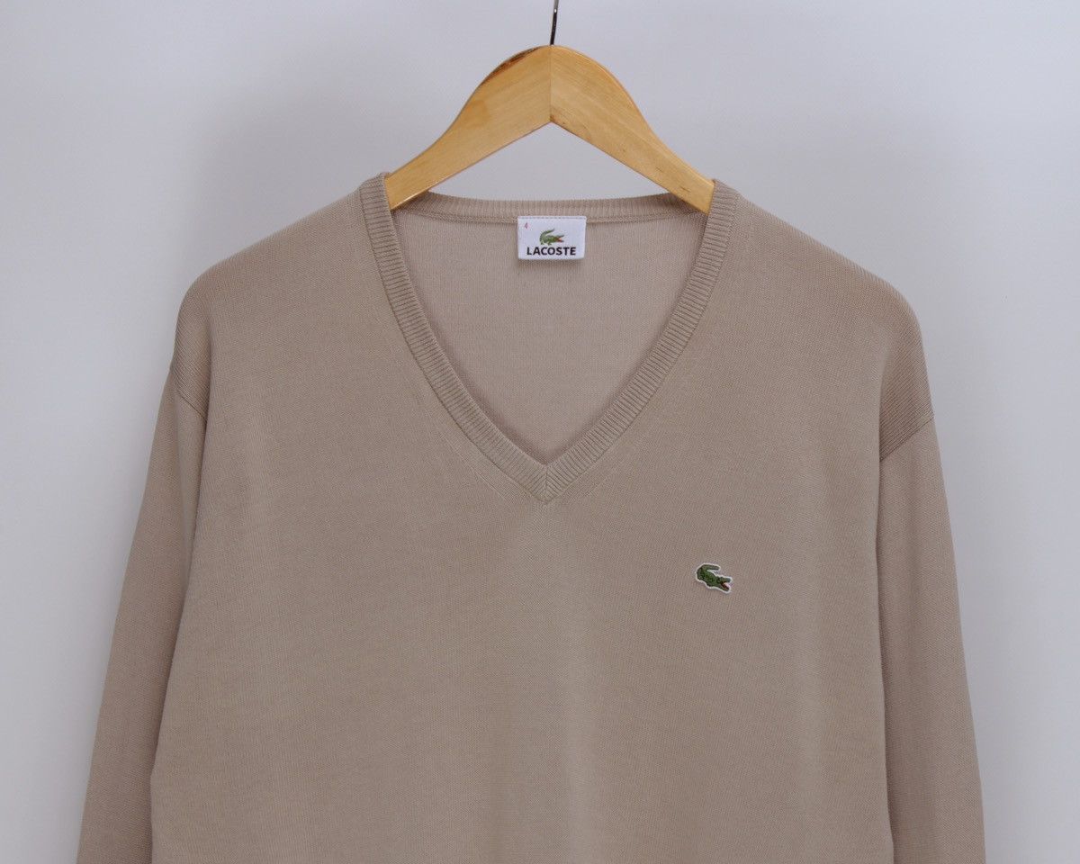 Lacoste × Vintage LACOSTE Beige V-Neck Cotton Knitted Pullover Sweater Size 4 Size US L / EU 52-54 / 3 - 2 Thumbnail