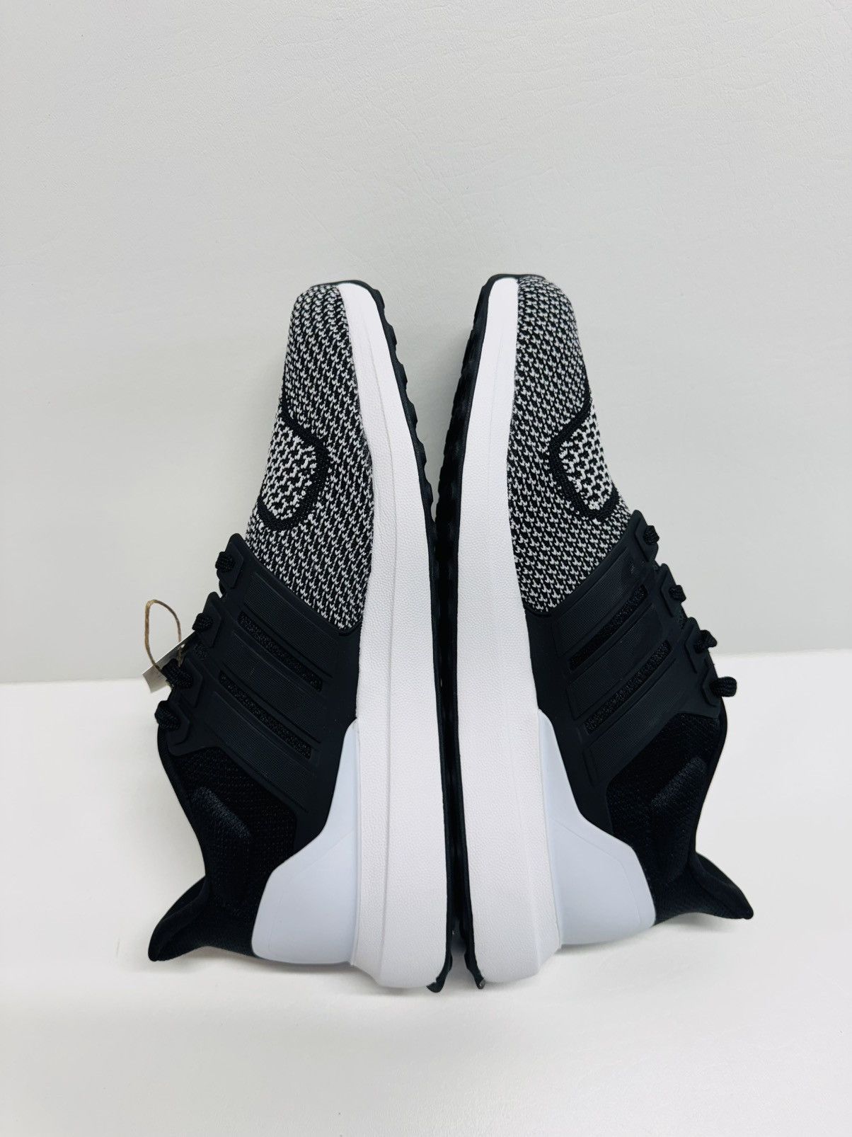 Adidas Adidas Ultradream DNA Core Black Size US 10.5 / EU 43-44 - 3 Thumbnail