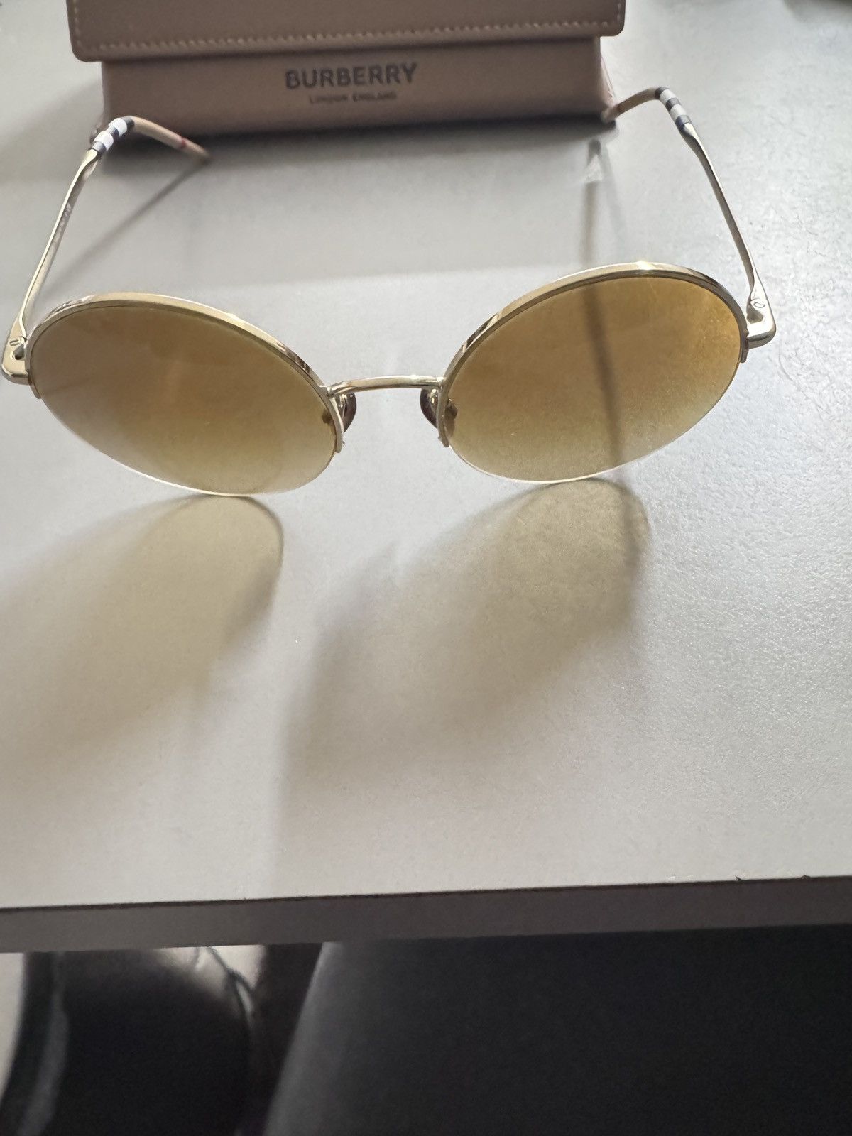 Burberry Burberry Vintage Round Frame Sunglasses Size ONE SIZE - 5 Thumbnail