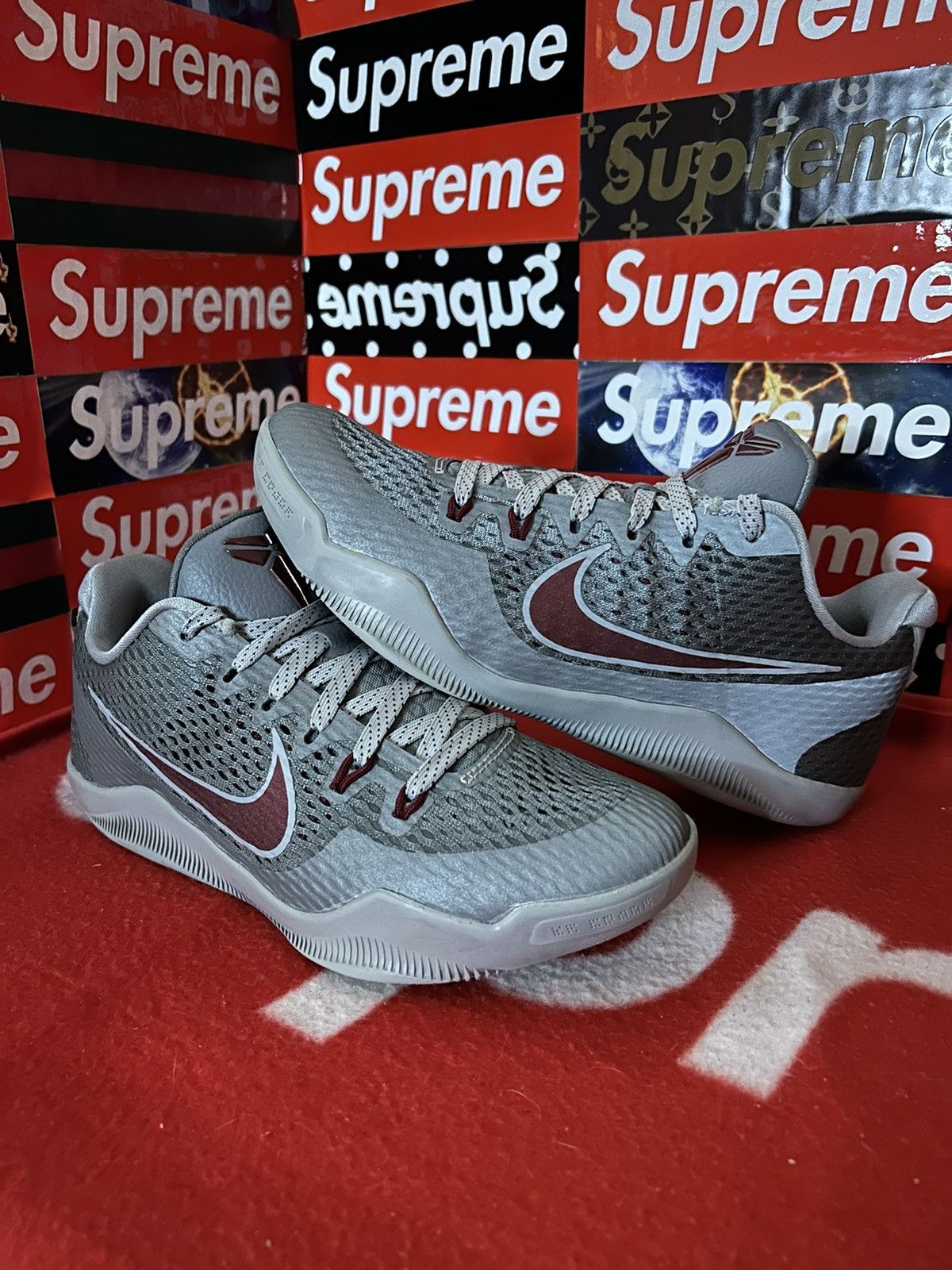 Nike Nike Kobe 11 Lower Merion 836183-006 size 7 Size US 7 / EU 40 - 1 Thumbnail