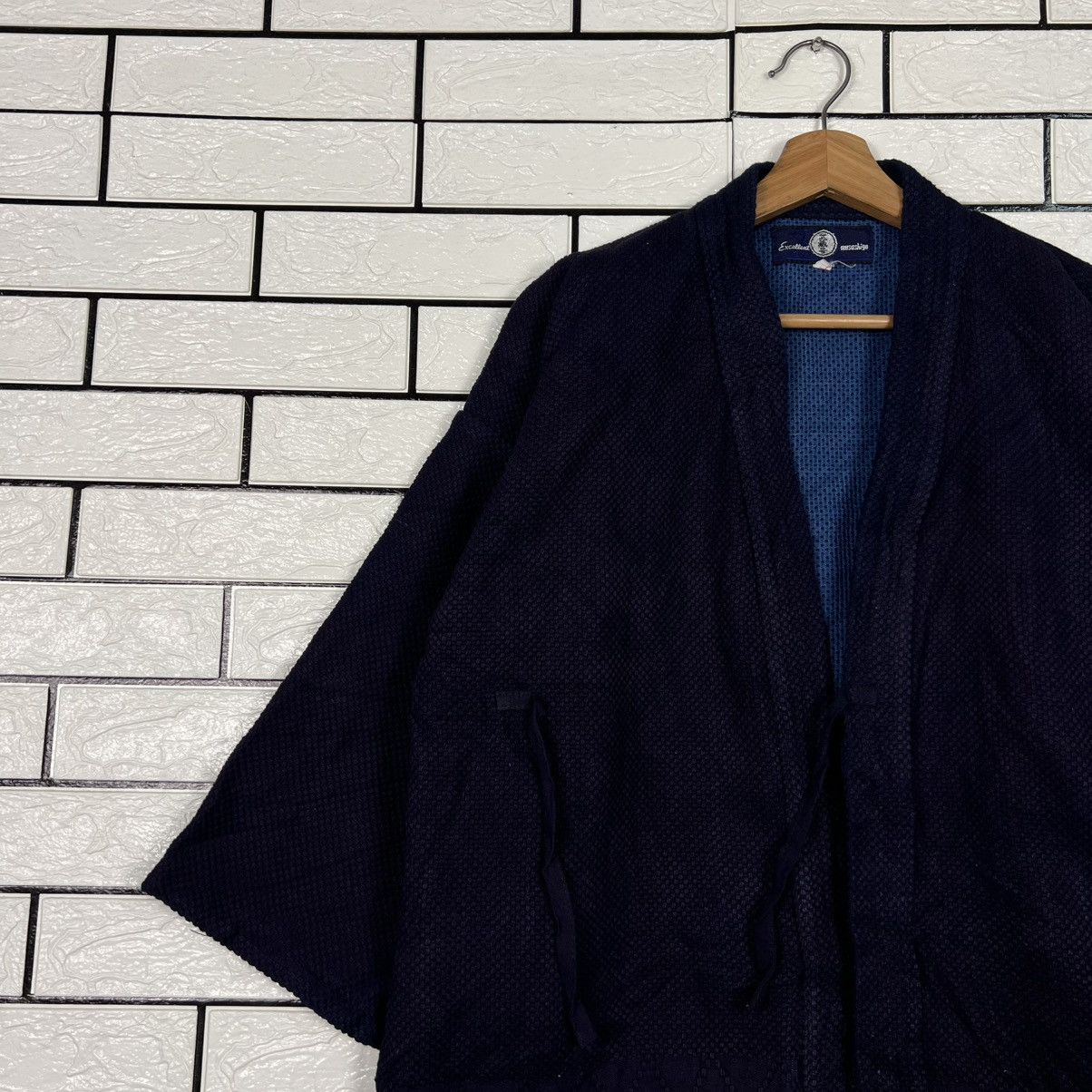 Japanese Brand Indigo Bushu Navy Blue Sashiko Thick Weave Kimono #4155-C190 Size US L / EU 52-54 / 3 - 3 Thumbnail