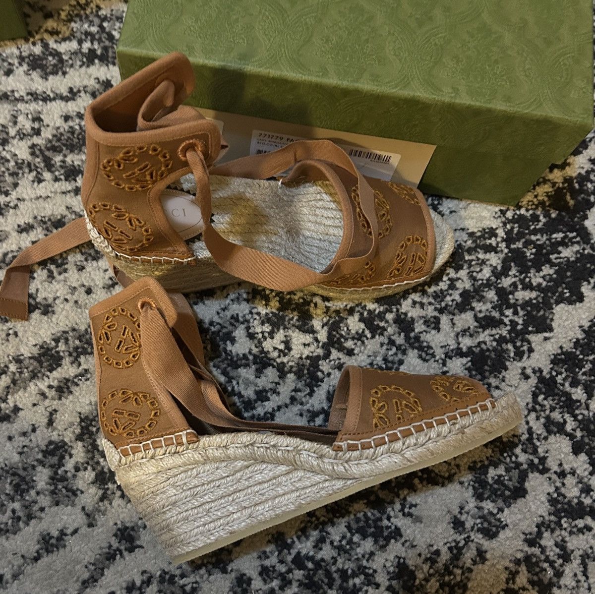 Gucci Gucci Interlocking G One Strap Sandal Espadrille Size US 7 / IT 37 - 4 Thumbnail