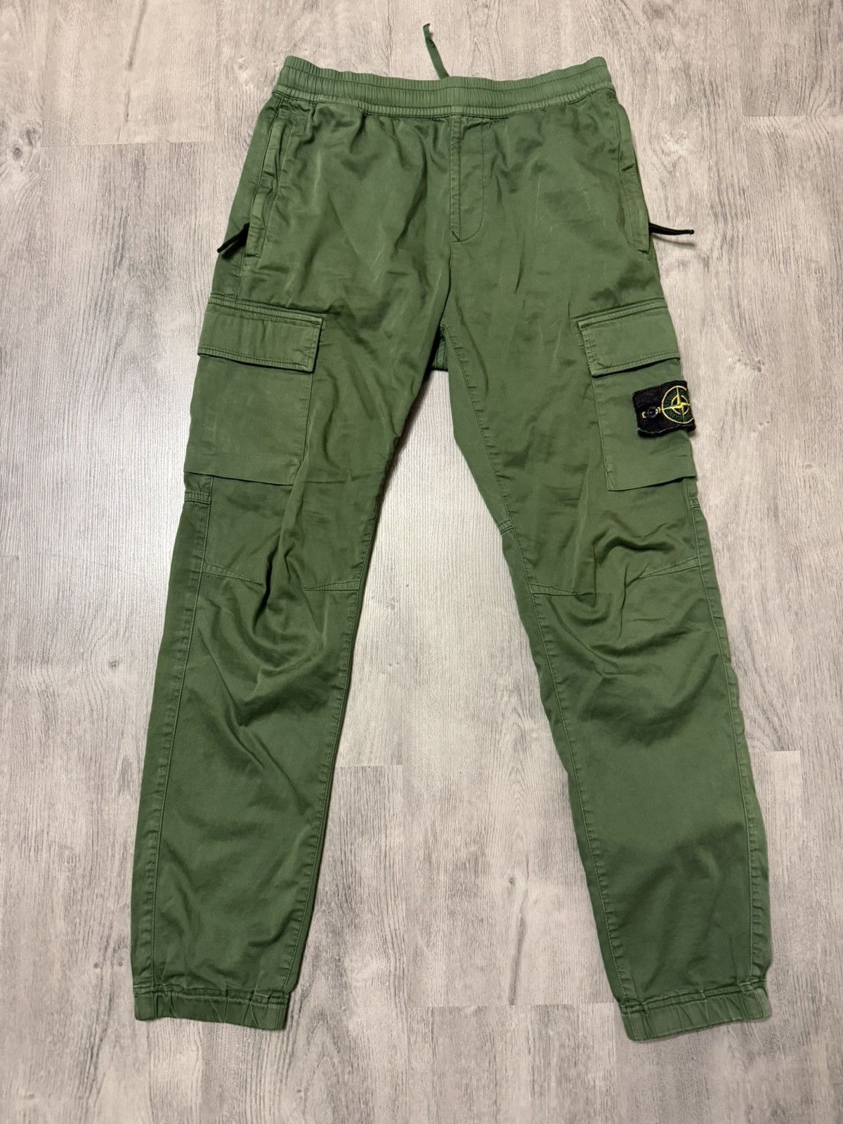 Stone Island Cargo Pants Stone Island Trousers Green Khaki Size US 28 / EU 44 - 1 Thumbnail