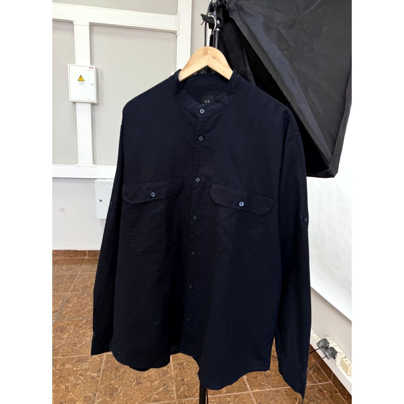 Armani Exchange Armani Exchange Shirt XL Blue Linen Classic Y2K Vintage Casual Mens 90s Style Button-Up Long Sleeve Size US XL / EU 56 / 4 - 2 Thumbnail