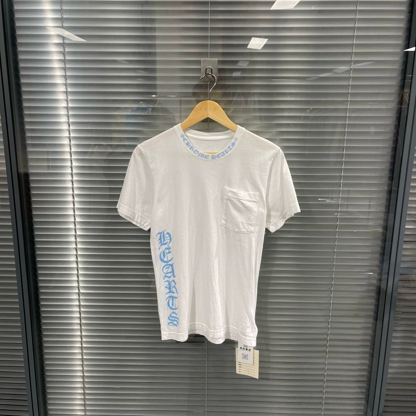 Chrome Hearts White Short Sleeve Shirt with Blue Text and Pocket Size US S / EU 44-46 / 1 - 1 Thumbnail