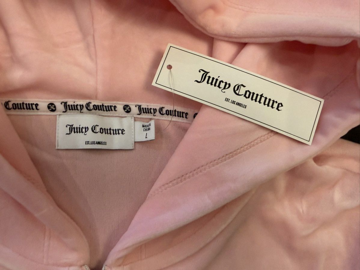 Juicy Couture Juicy Couture Pink Velour Quarter-Zip Cropped Hoodie L, NWT Size L / US 10 / IT 46 - 3 Thumbnail