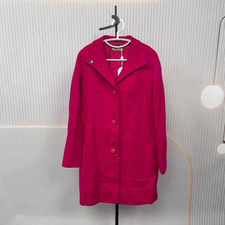 Max Mara Max Mara Wool rose-red coat Size M / US 6-8 / IT 42-44 - 1 Thumbnail