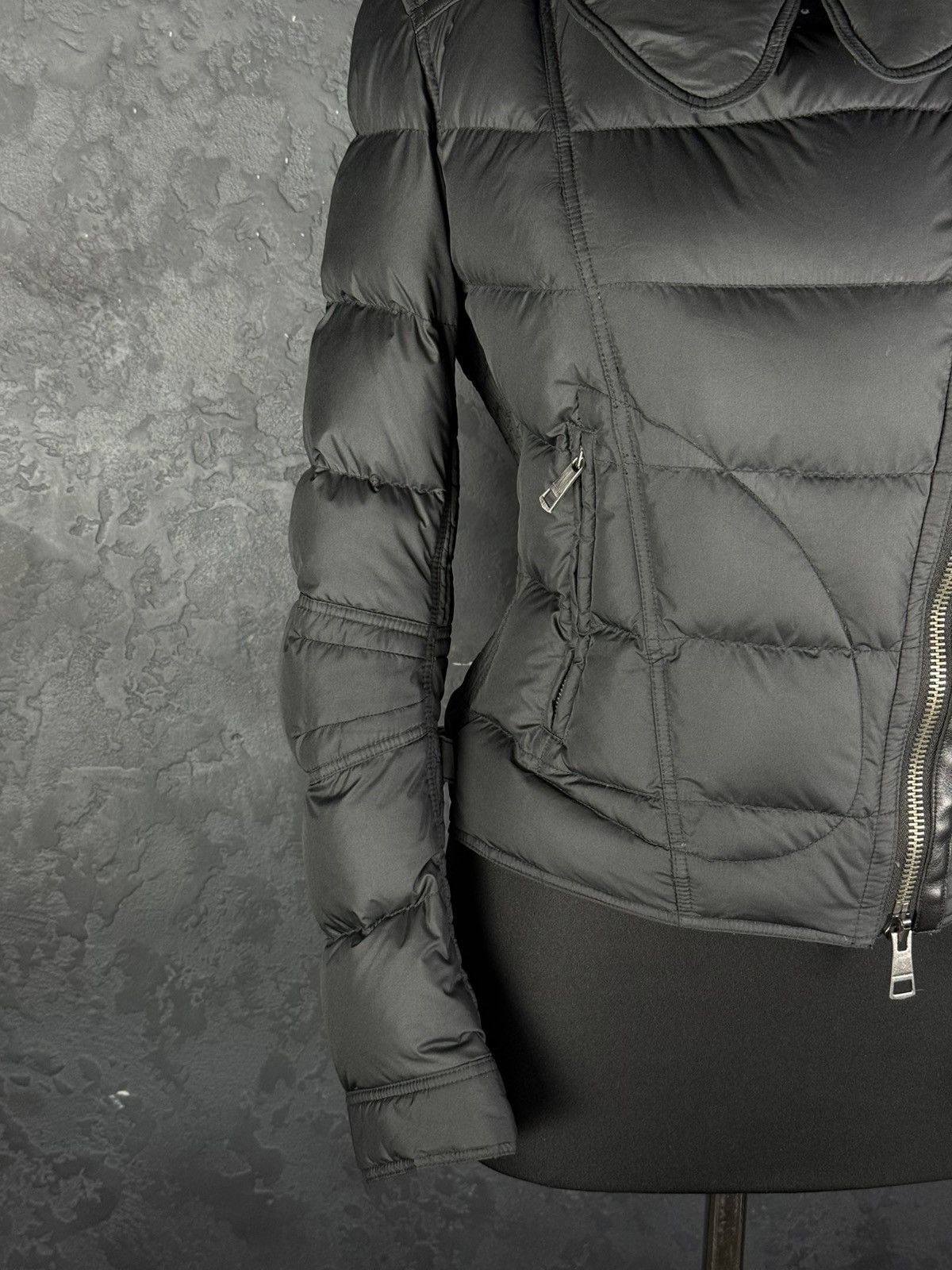Burberry Women's BURBERRY BRIT Black Lightweight Down Jacket Size M Size M / US 6-8 / IT 42-44 - 6 Thumbnail
