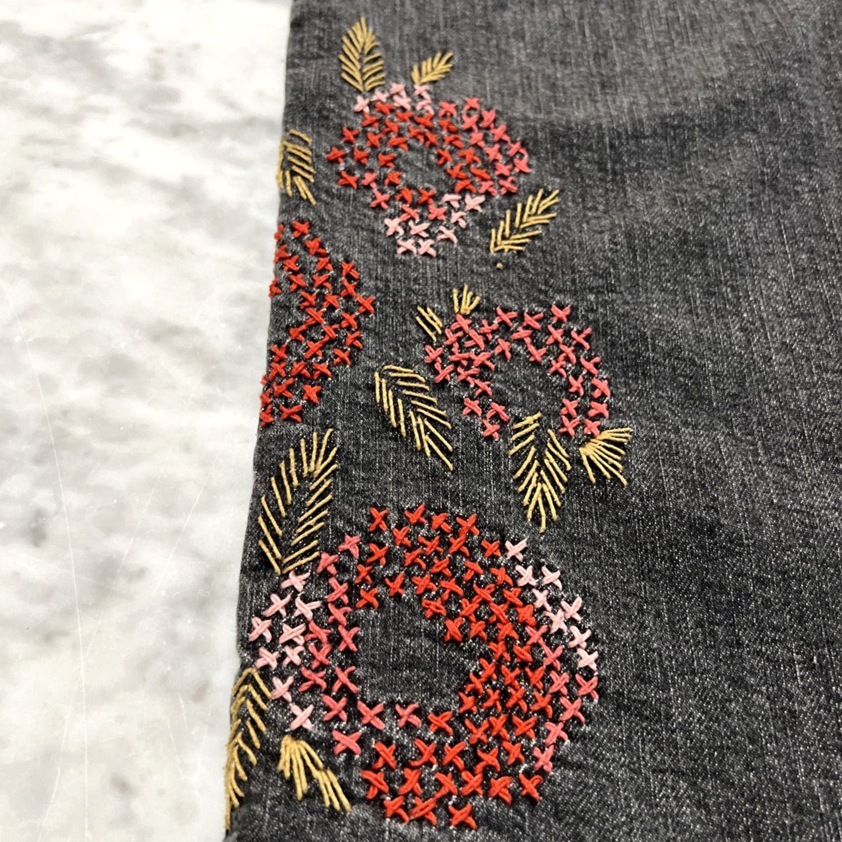 J. Jill VINTAGE J Jill Black Denim Jeans Women’s 10 Flare Embroidered Embellished Stretch 31 Inseam 5-Pocket City Hippie Bohemian Regular Womens Size 32" / US 10 / IT 46 - 5 Thumbnail