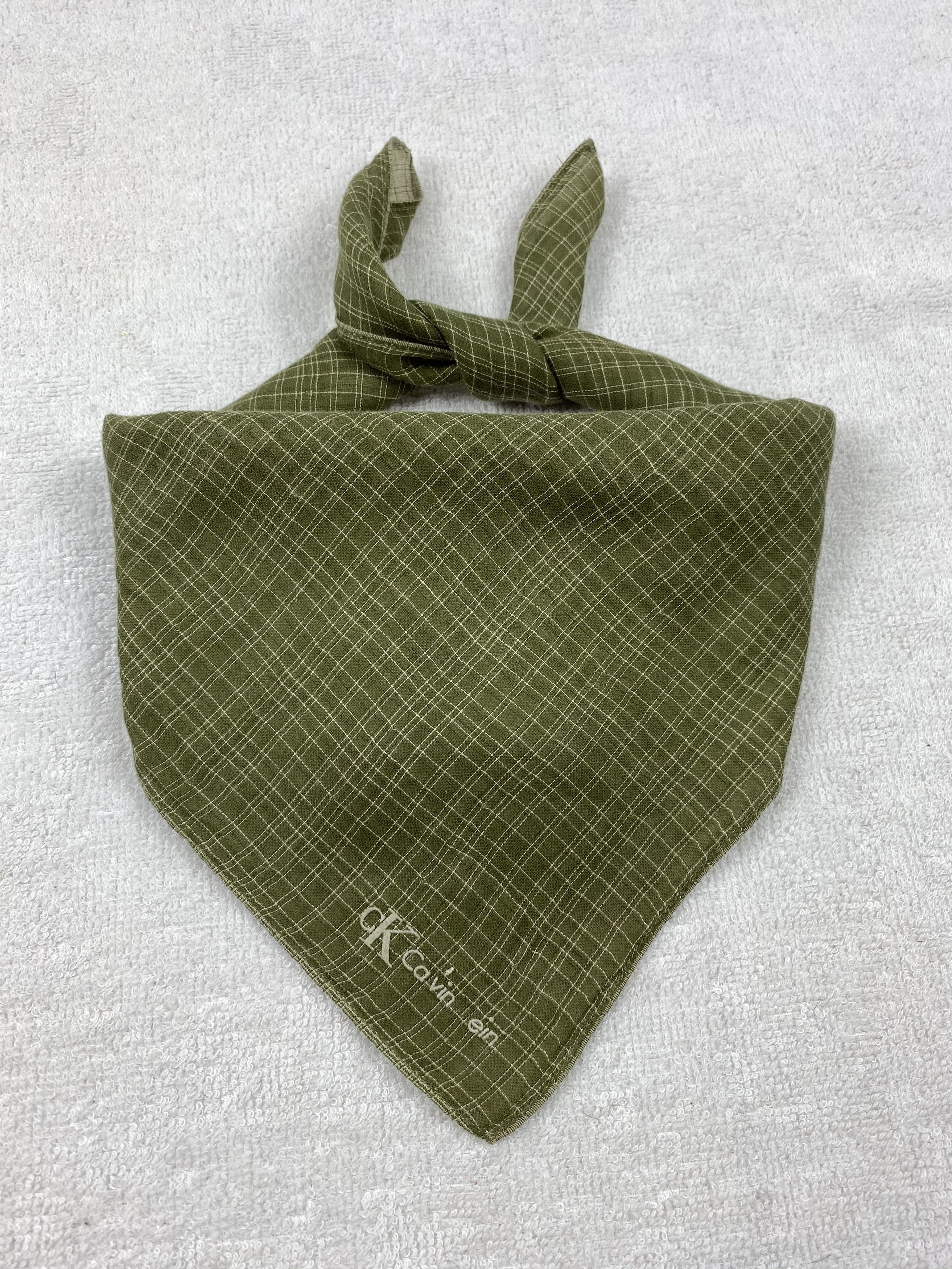 Calvin Klein Calvin Klein Handkerchief / Bandana / Neckerchief Size ONE SIZE - 2 Thumbnail