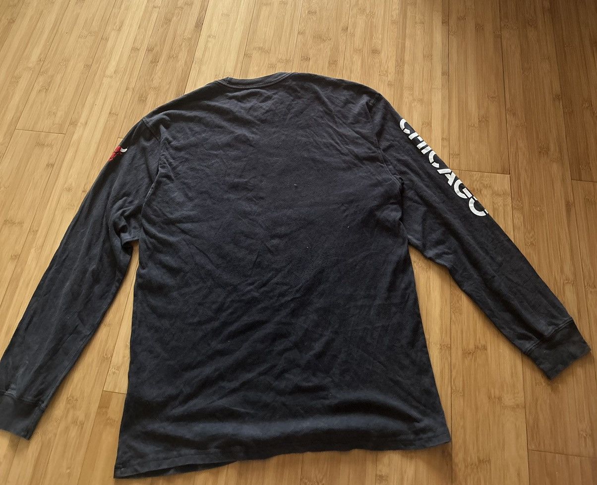Nike Nike Chicago Size US L / EU 52-54 / 3 - 3 Thumbnail