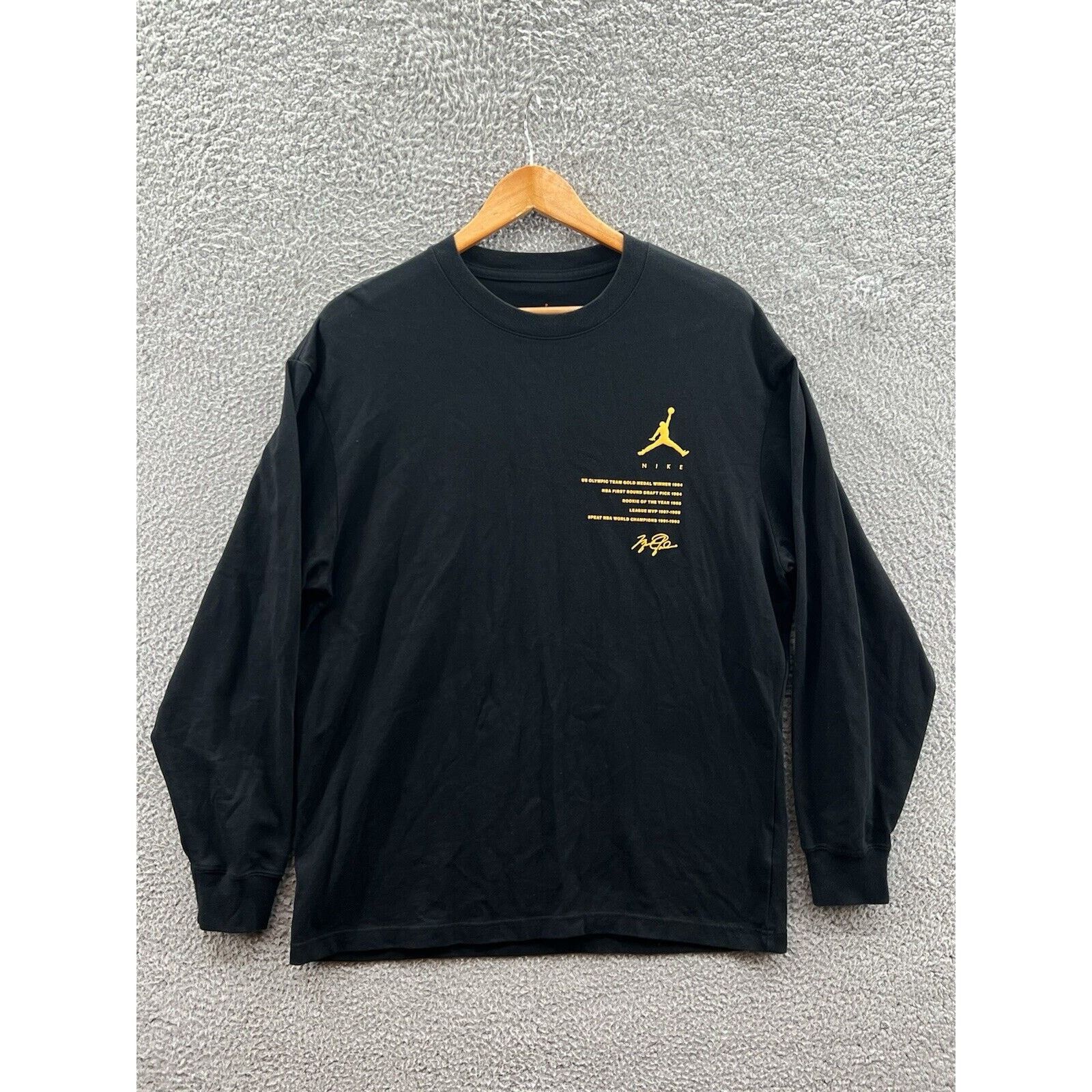 Jordan Brand Michael Jordan Jumpman 85 Black Long Sleeve Tee DJ6010-010 Size US L / EU 52-54 / 3 - 1 Thumbnail