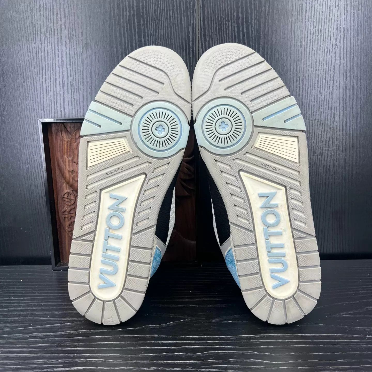 Louis Vuitton LV Trainer Azure Blue Velcro US8/42 Lining Worn Size US 8 / EU 41 - 4 Thumbnail