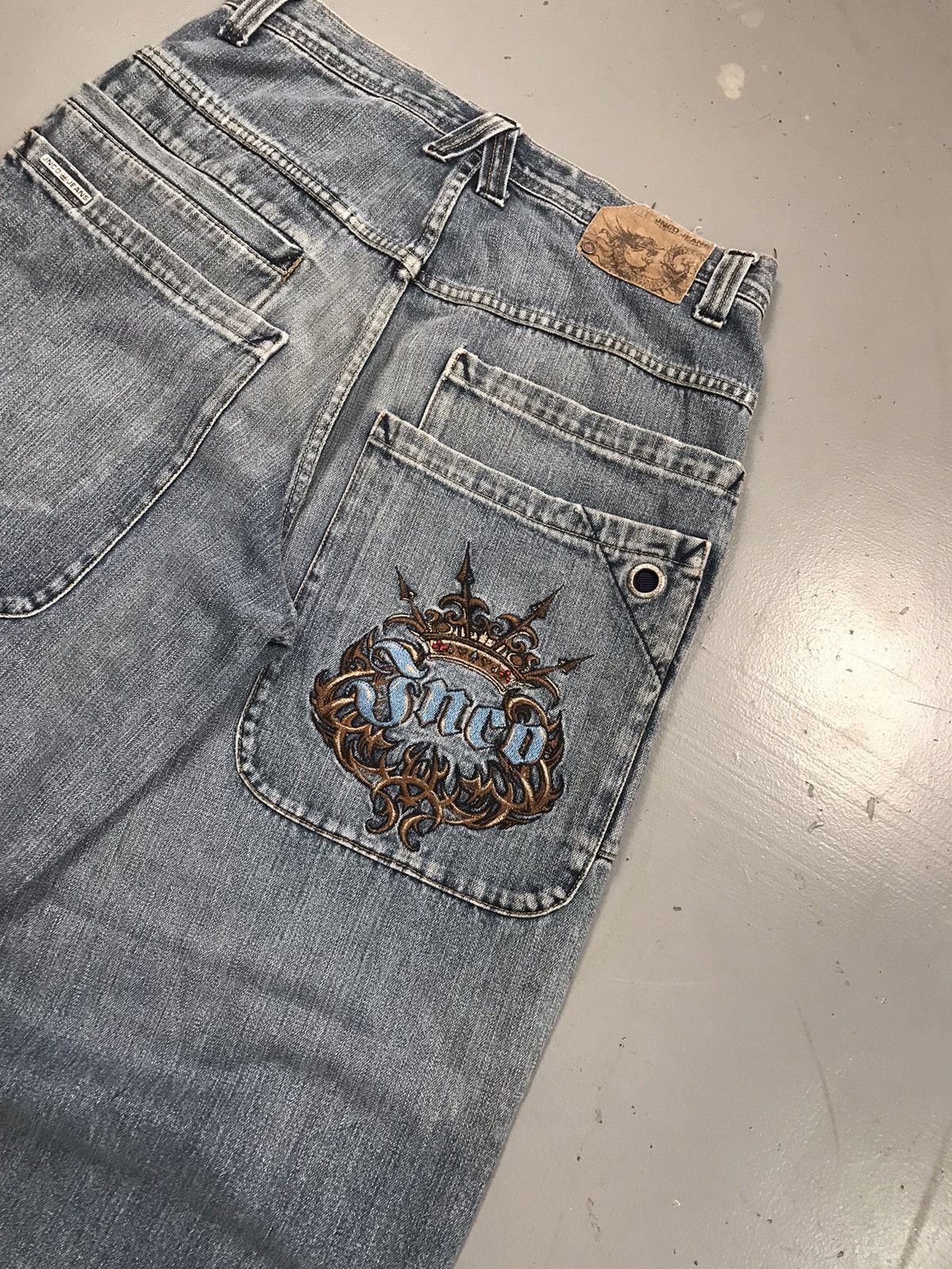 JNCO × Southpole × Vintage Vintage Jnco crown 👑 embroidered baggy fit denim Size US 33 - 7 Thumbnail