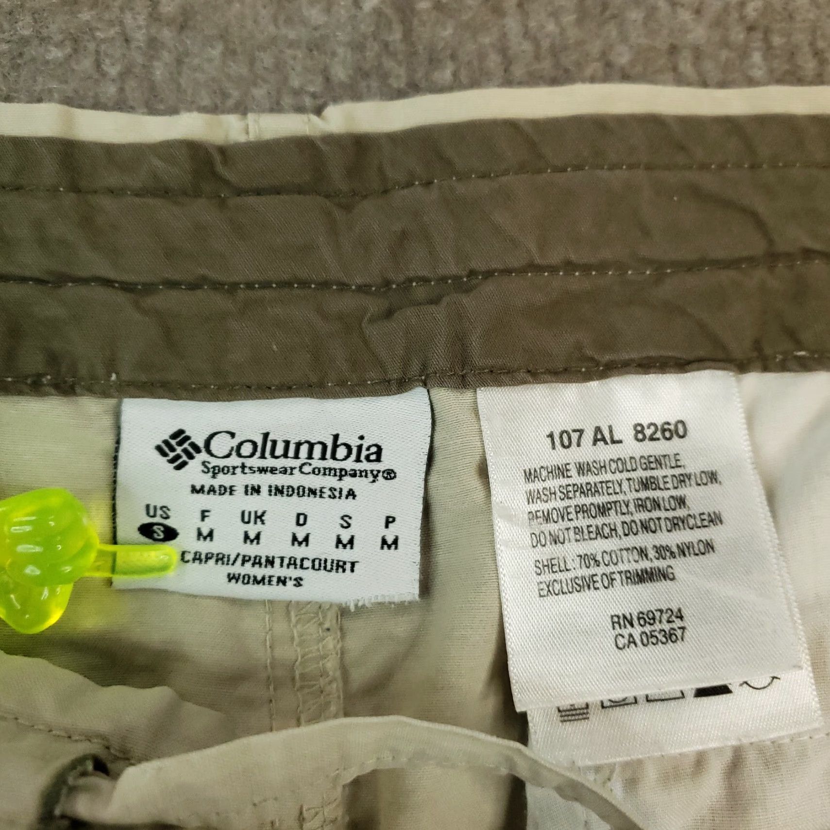 Vintage Columbia Pants Womens S 30x23 Beige Cropped Pockets Hiking Drawstring Casual Size 28" / US 6 / IT 42 - 7 Thumbnail