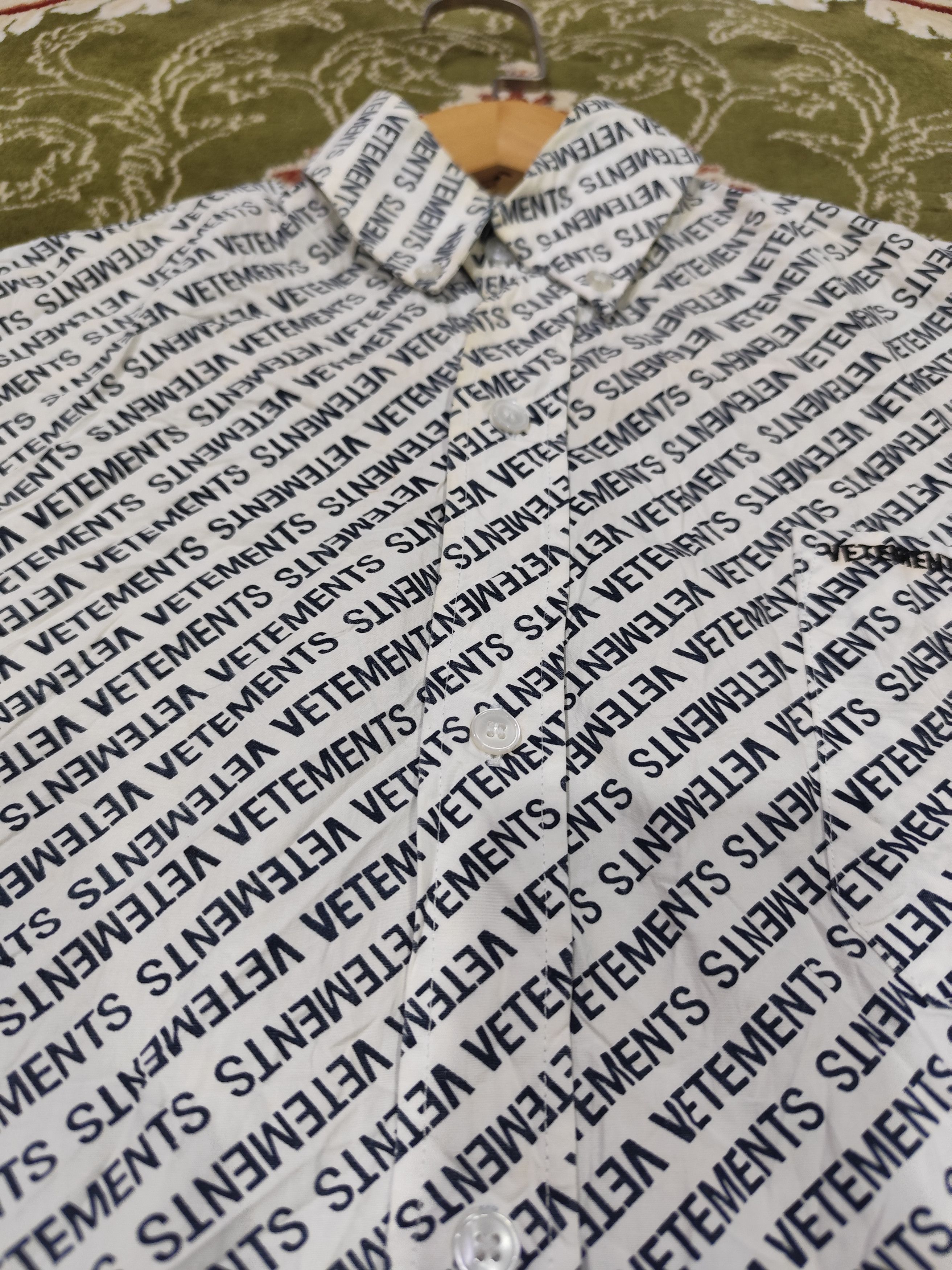 Vetements VETEMENTS MONOGRAM POUR HOMME TRICOT 2018 BY DEMNA GVASALIA Size US S / EU 44-46 / 1 - 2 Thumbnail