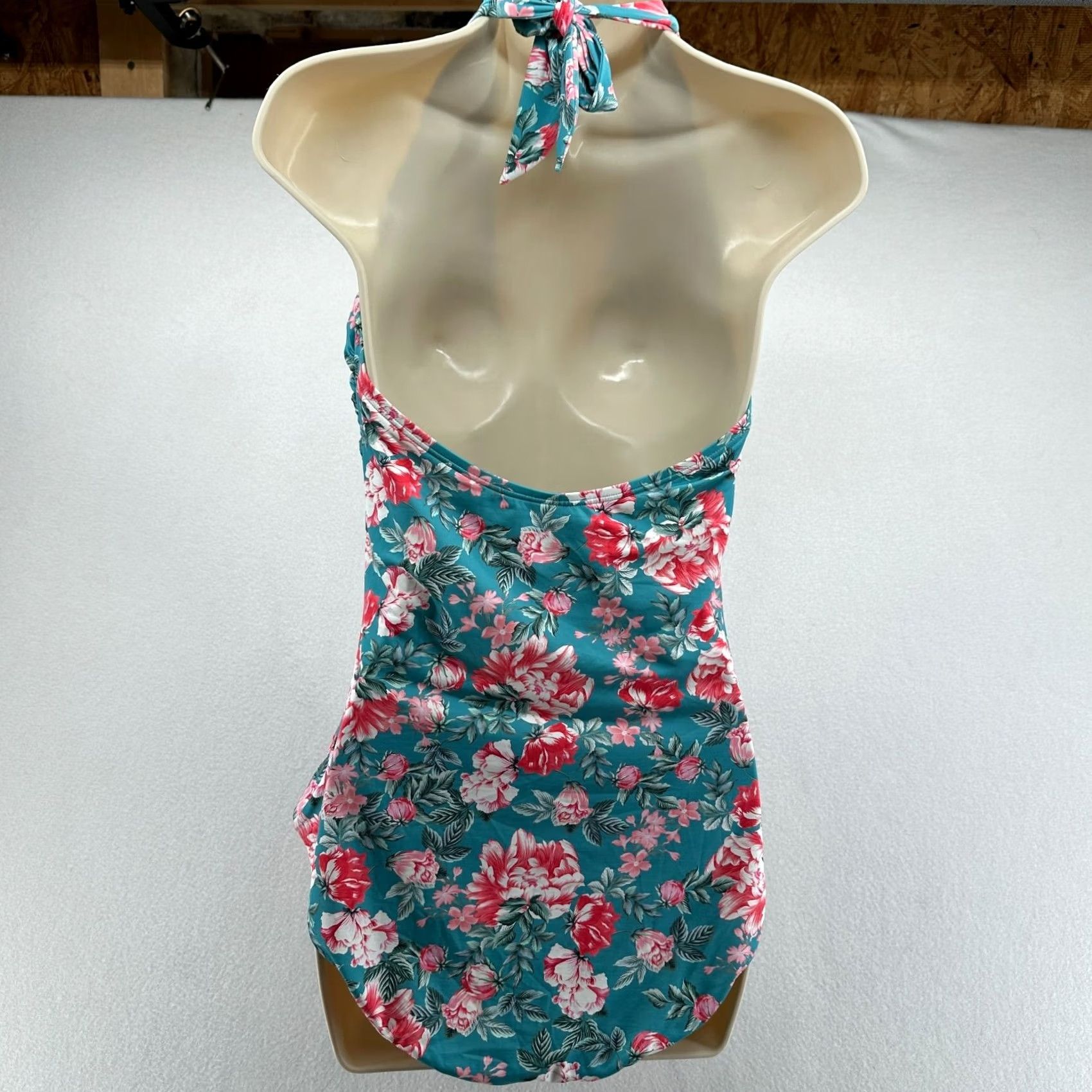 Johnny Was Johnny Was Floral Halter One Piece Swimsuit Embroidered Boho Size 1X Multicolor Blue Pink Built-In Bra Lined Stretch Runs Small Womens Size ONE SIZE - 5 Thumbnail