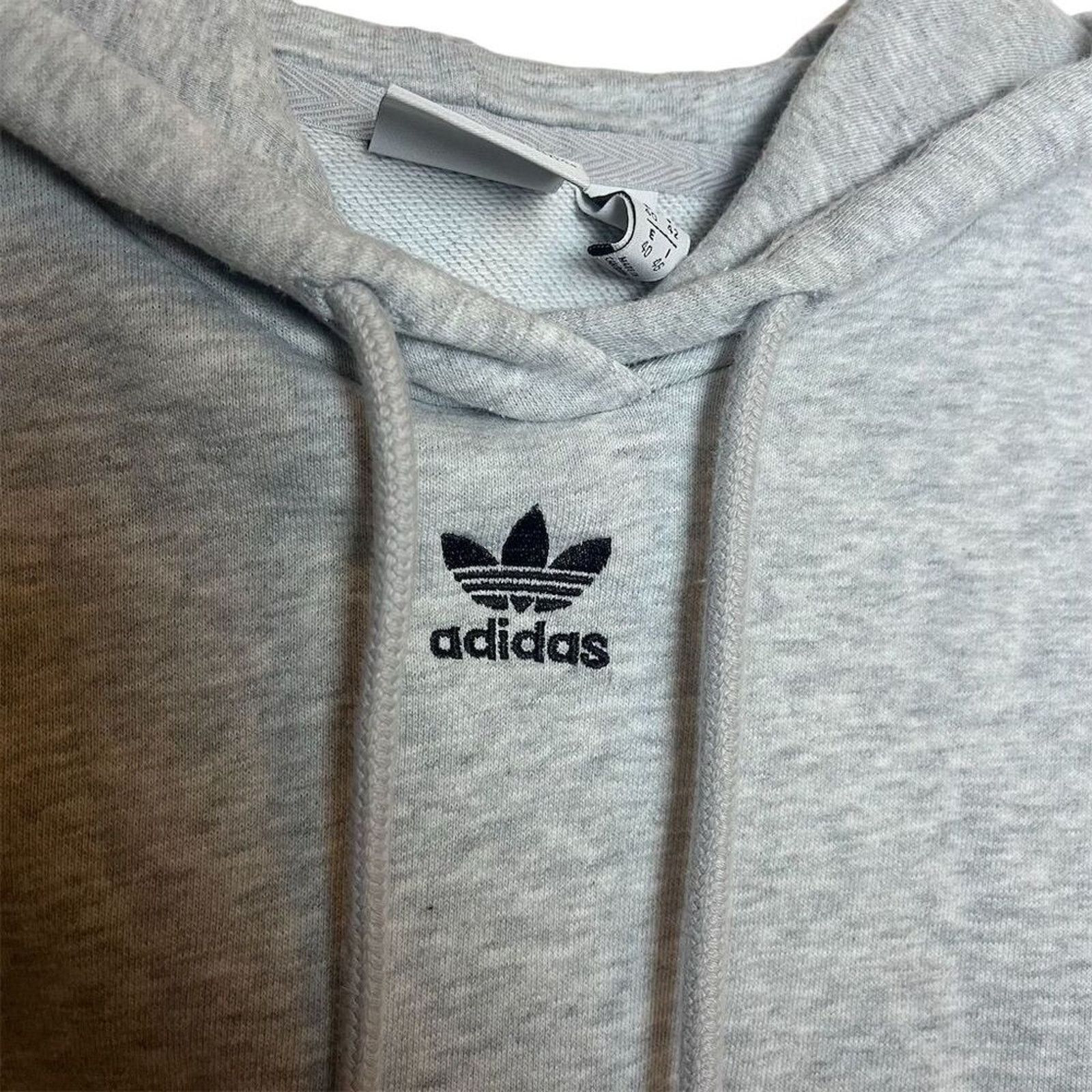 Adidas Adidas Women's Gray Trefoil Logo Hoodie M Pullover Hooded Size M / US 6-8 / IT 42-44 - 3 Thumbnail