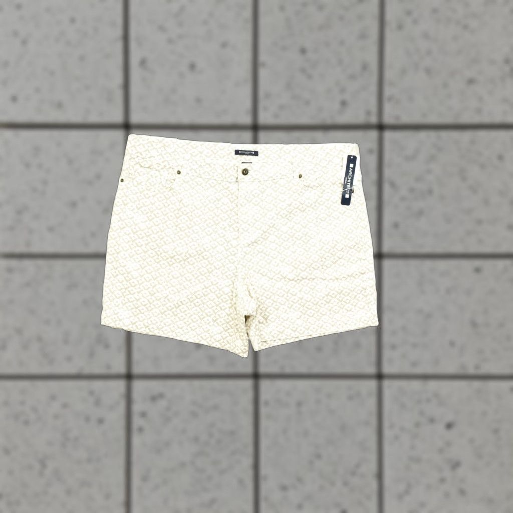 Architect Architect Women Shorts 20W Bermuda Plus Sand Stone White Geometric Pattern NWT Size 42" / US 20 - 1 Thumbnail