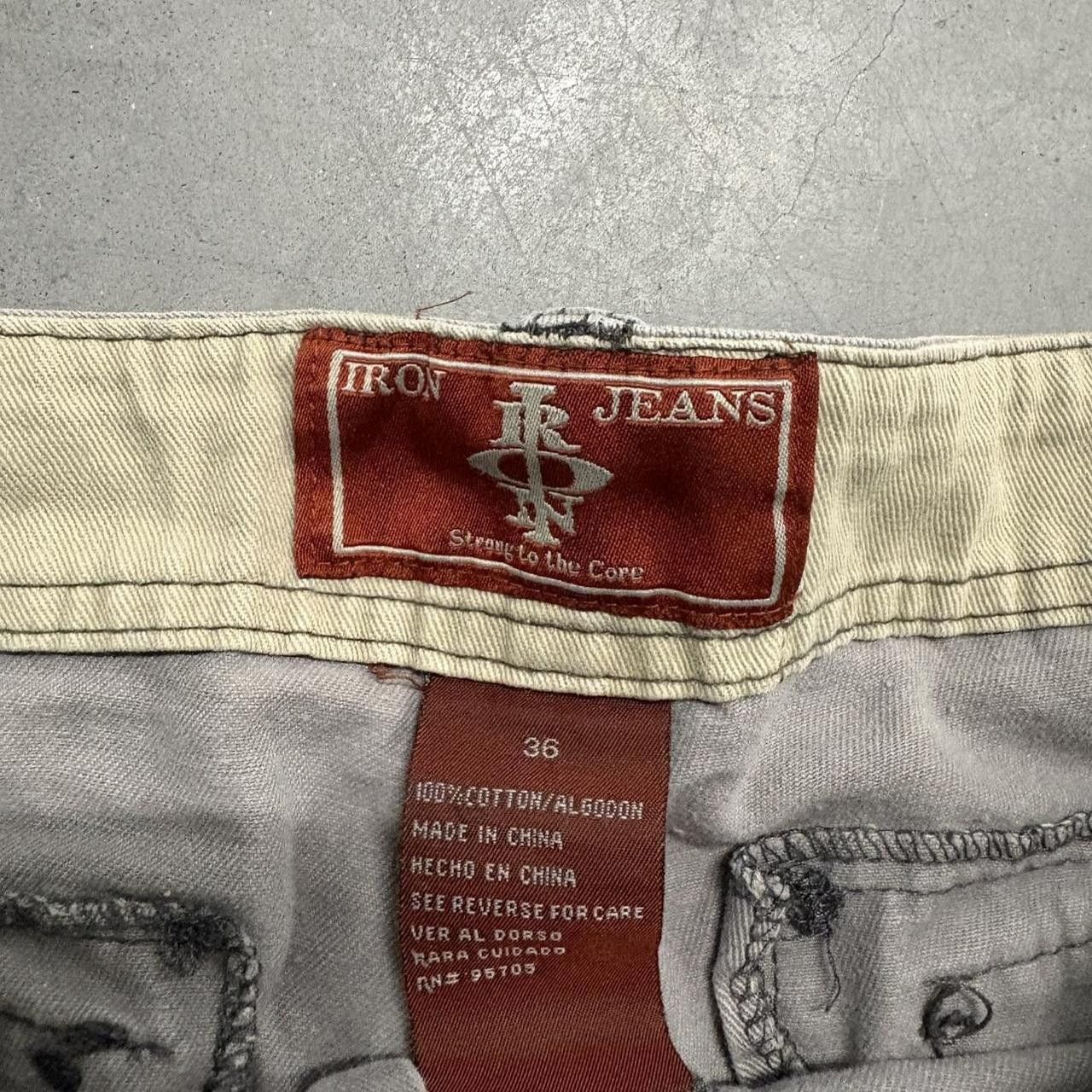 Iron Co. Vintage Y2K/2000s Baggy Grey Iron Jeans Cargo Shorts! Size US 36 / EU 52 - 3 Thumbnail