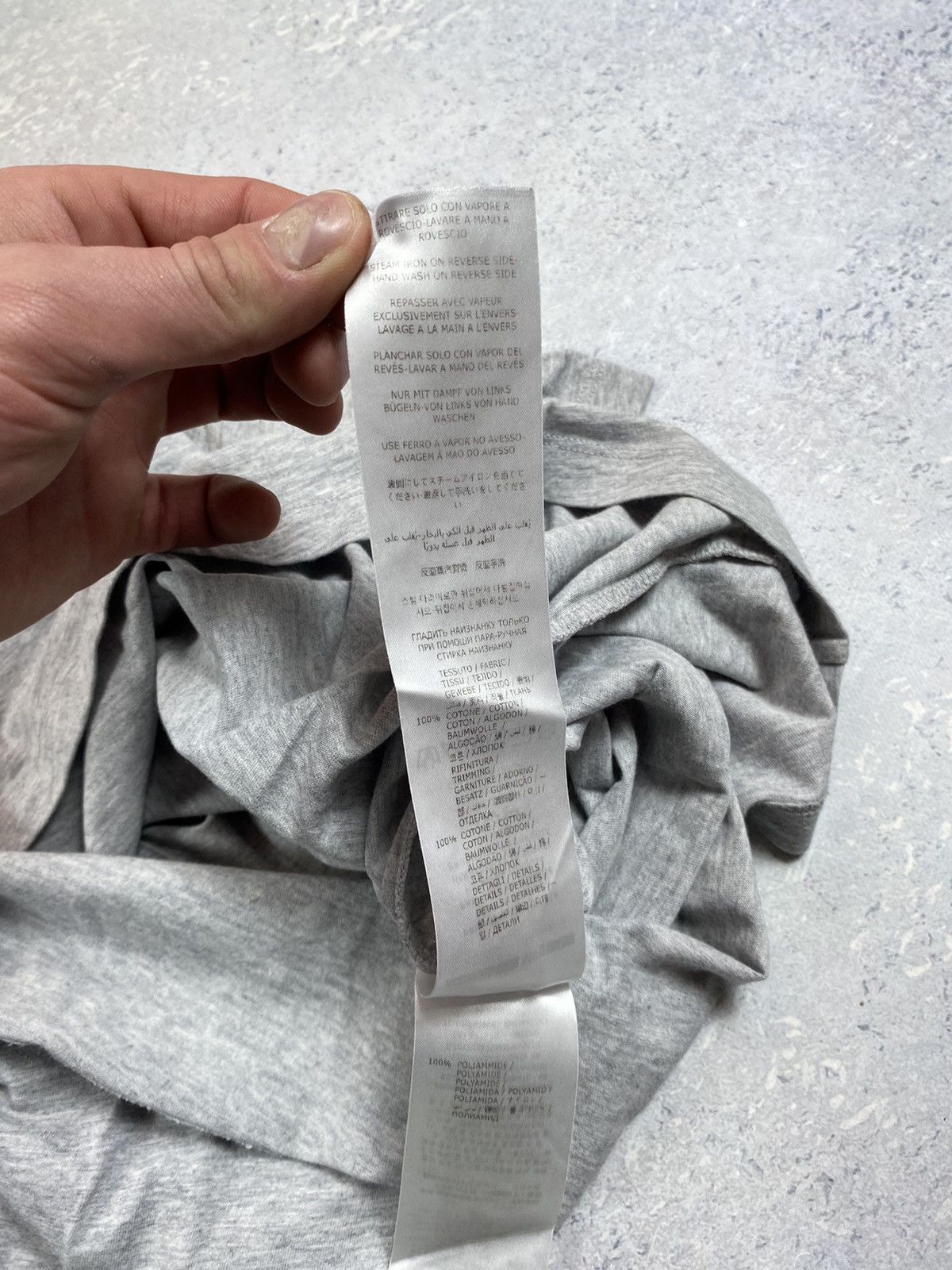 Alexander McQueen McQ Alexander McQuine T shirt With Big Logo Size Medium Size US M / EU 48-50 / 2 - 9 Thumbnail
