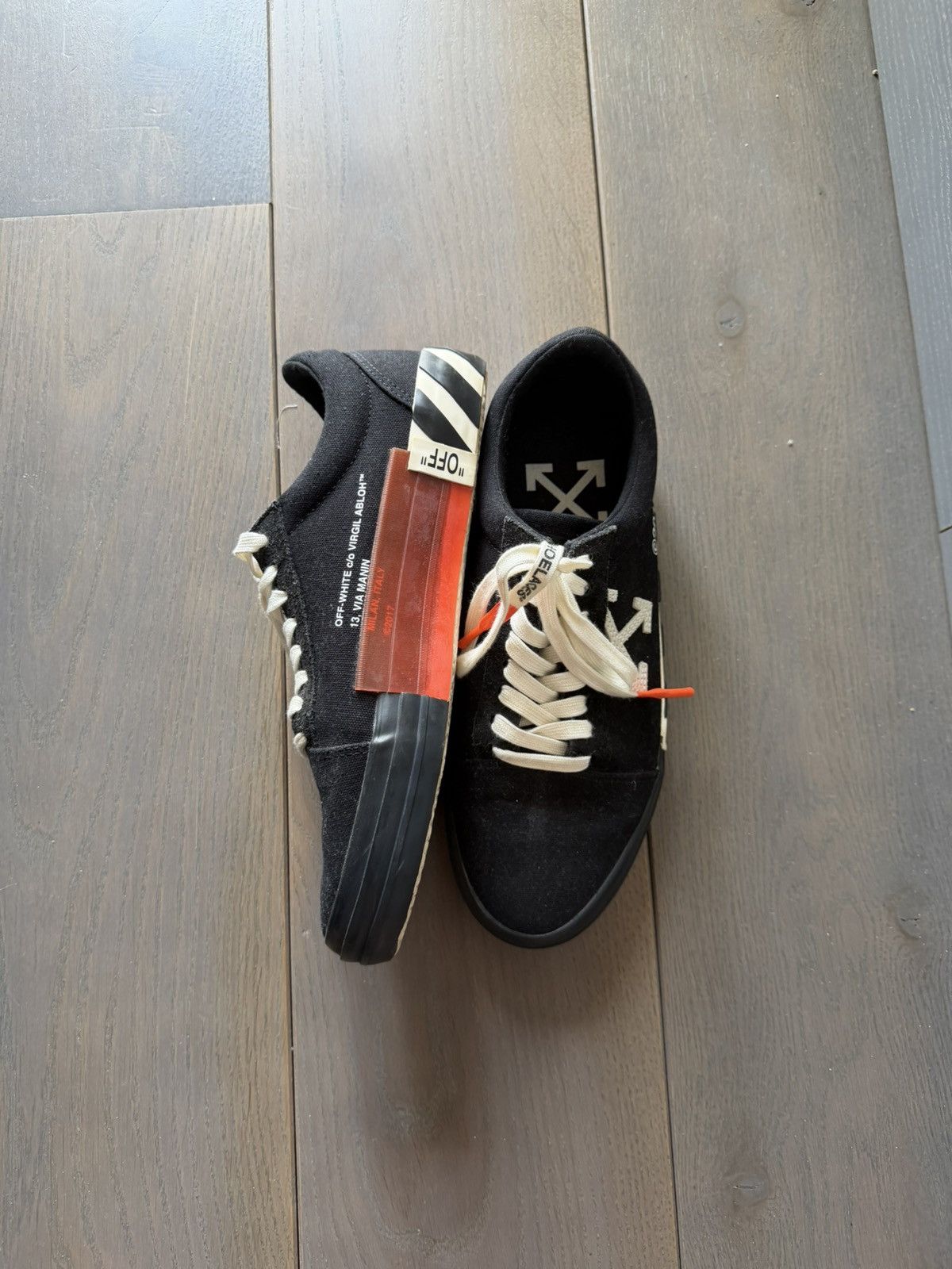 Off-White OFF-WHITE low top shoes , old collection Size US 9 / EU 42 - 2 Thumbnail
